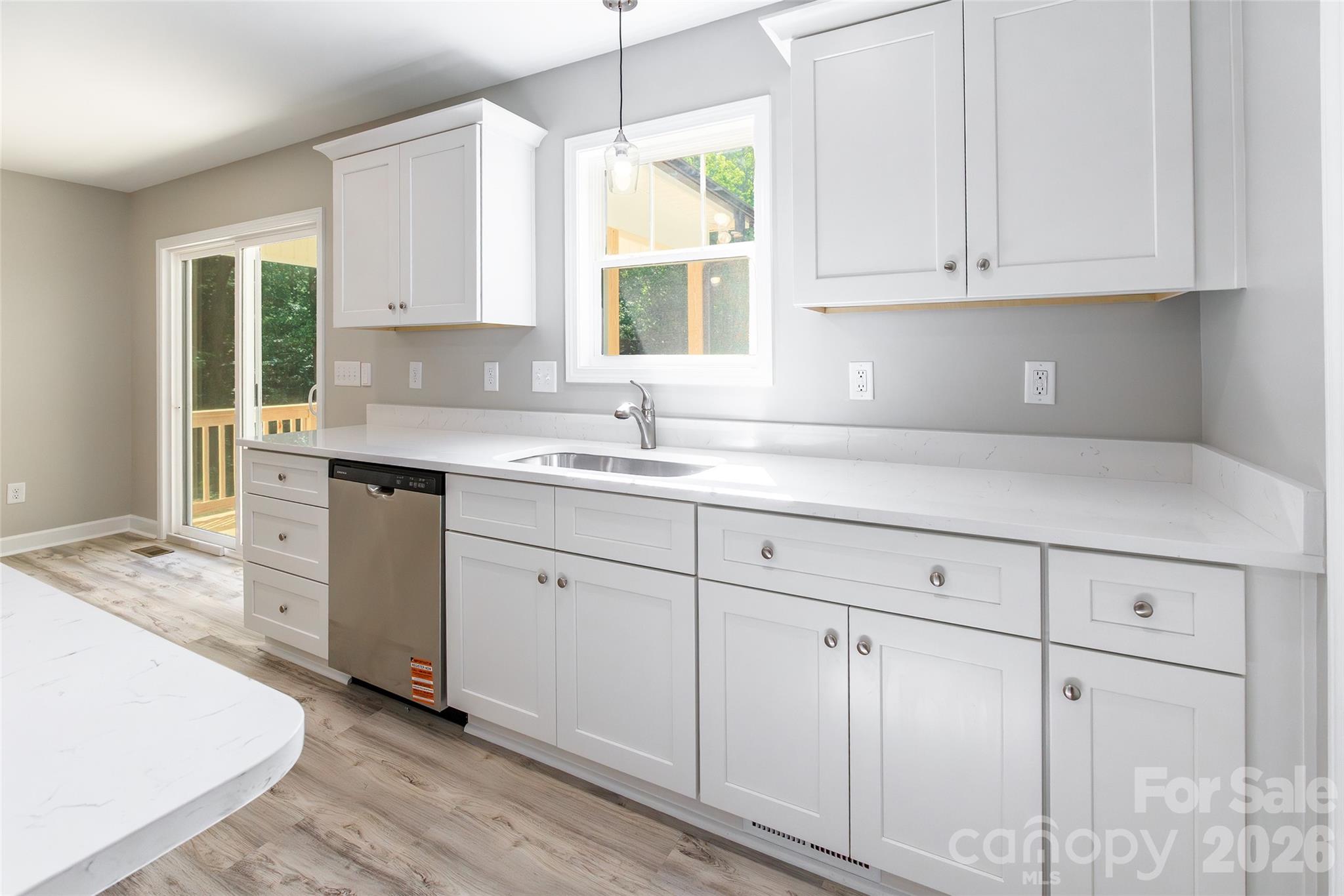 1630 Riddle Road — Clover