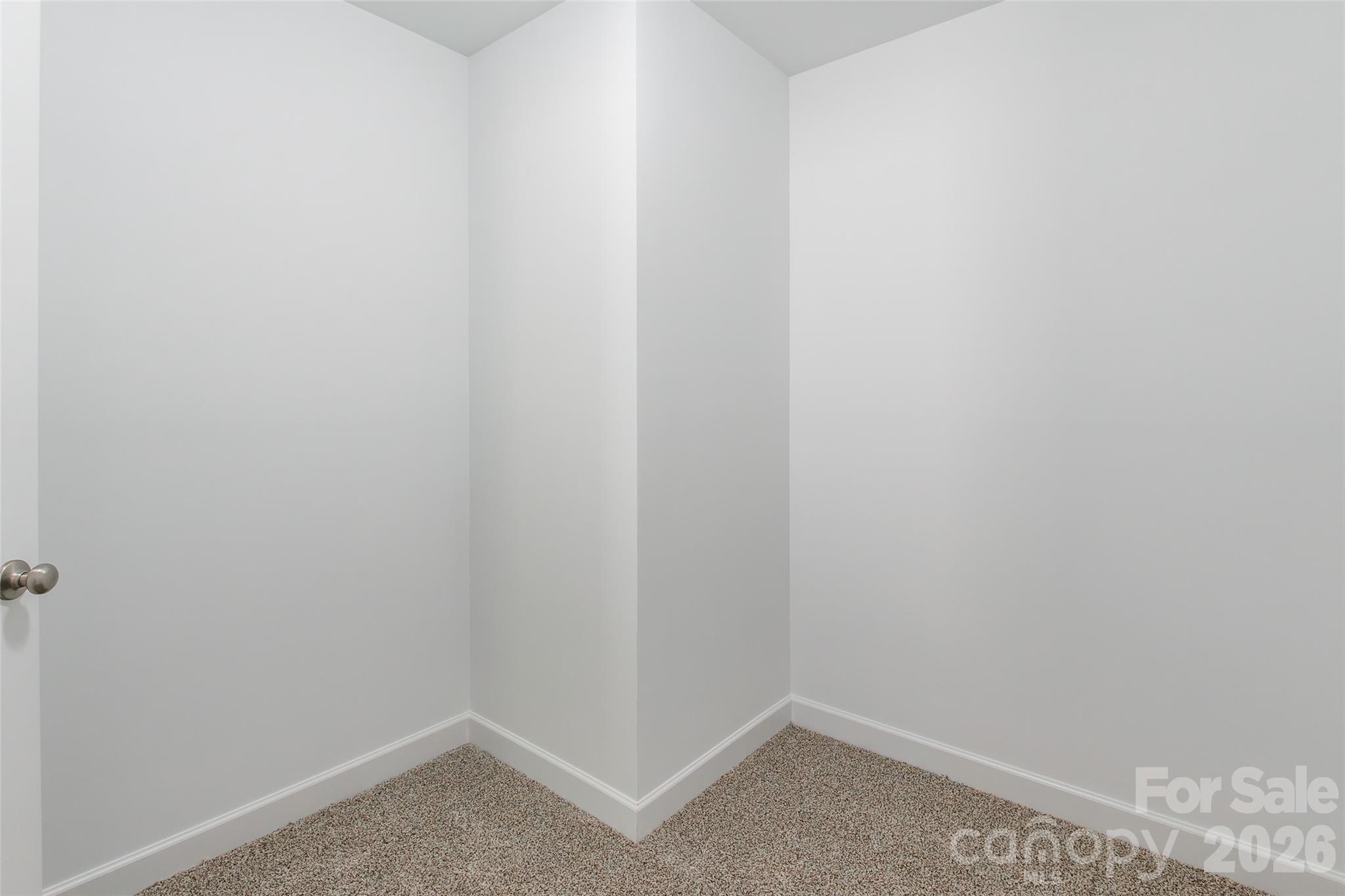 1630 Riddle Road — Clover