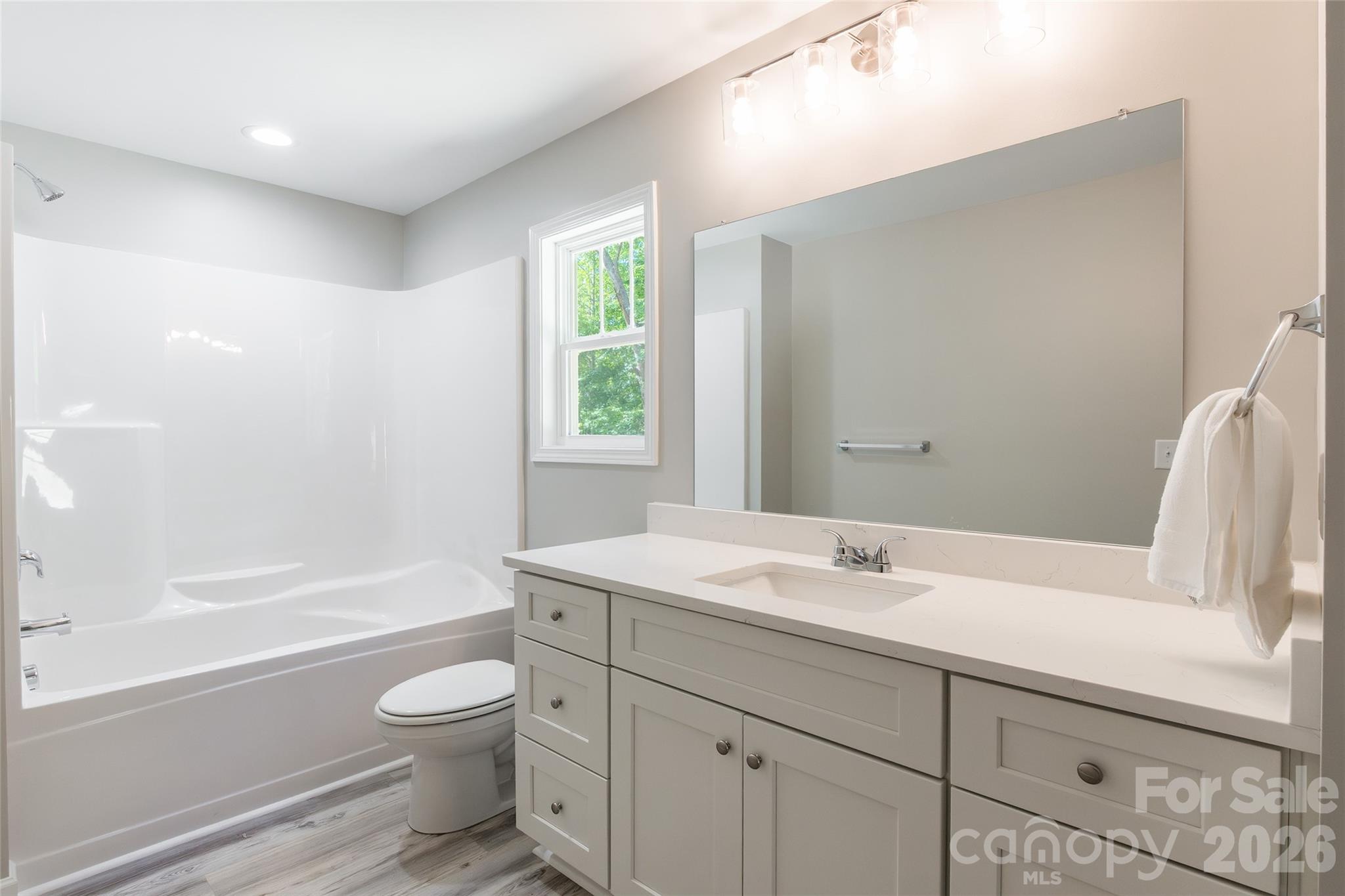 1630 Riddle Road — Clover