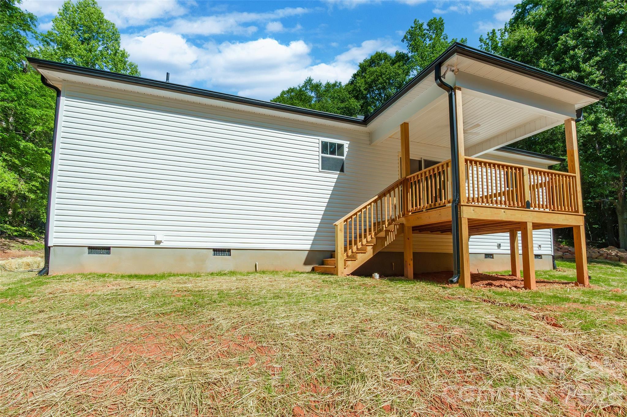 1630 Riddle Road — Clover