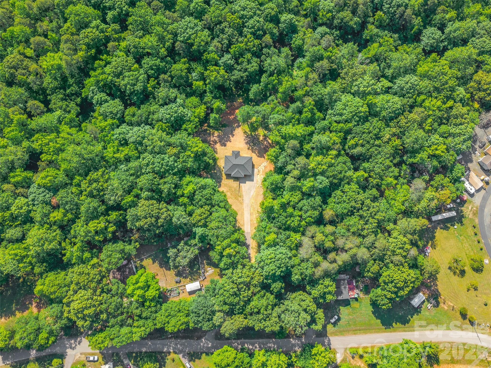 1630 Riddle Road — Clover