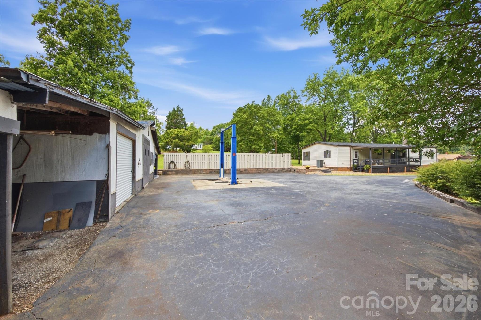 2733 Powell Drive Extension — Valdese