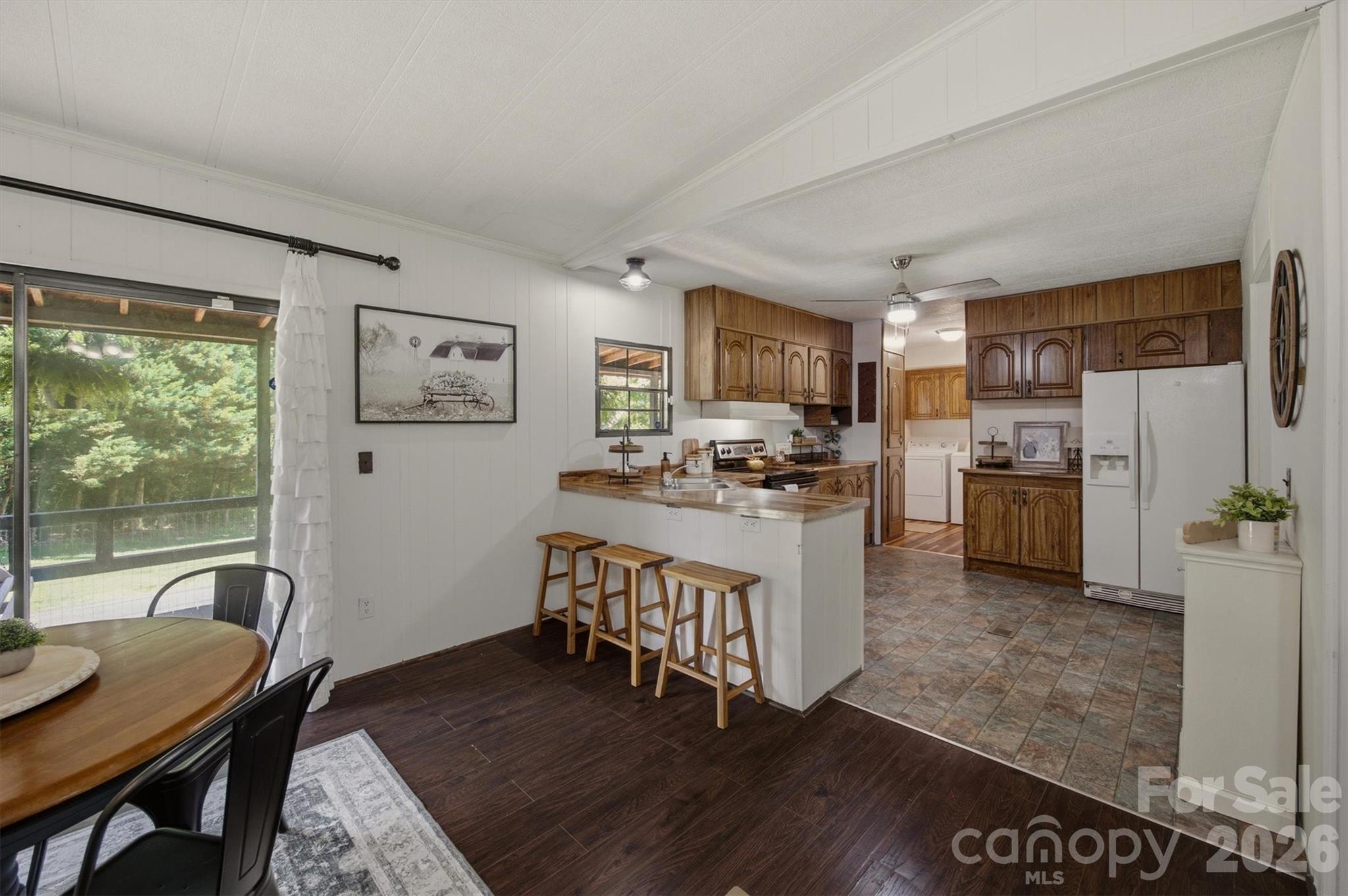 2733 Powell Drive Extension — Valdese