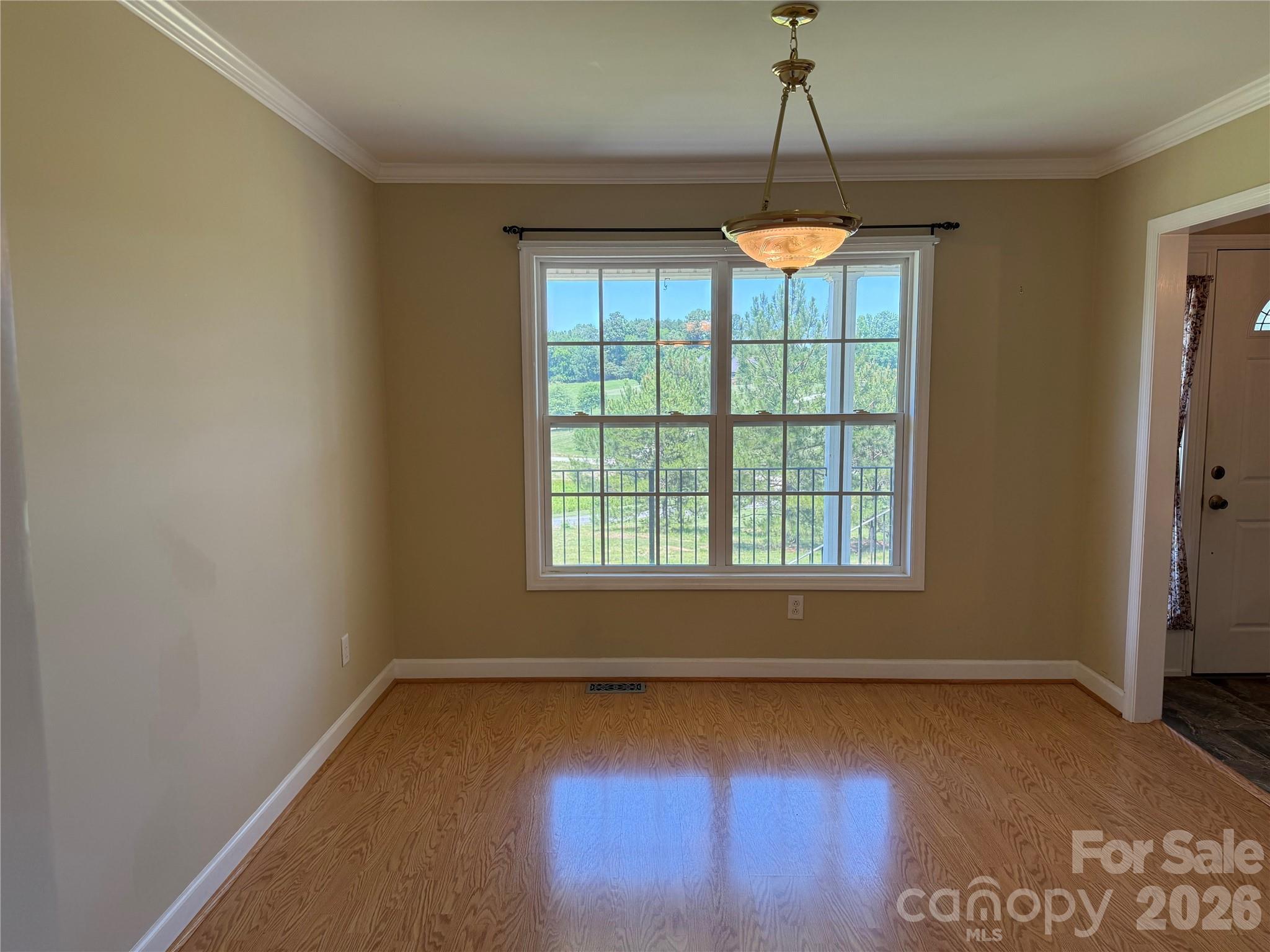 2178 Ixoria Road #6 — Lancaster