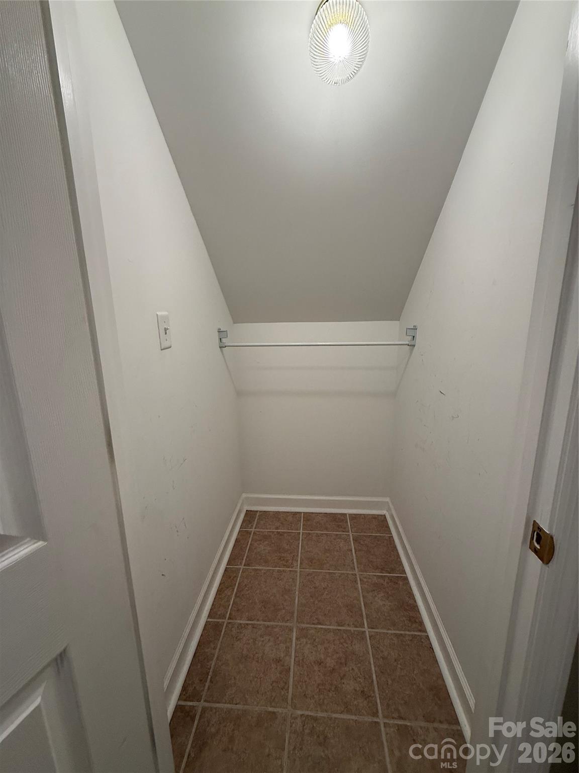 2178 Ixoria Road #6 — Lancaster