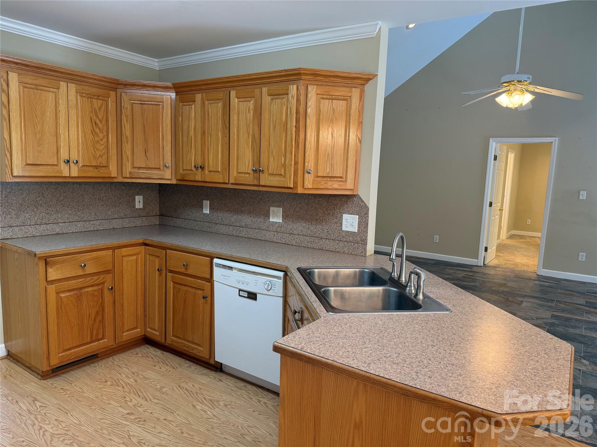 2178 Ixoria Road #6 — Lancaster
