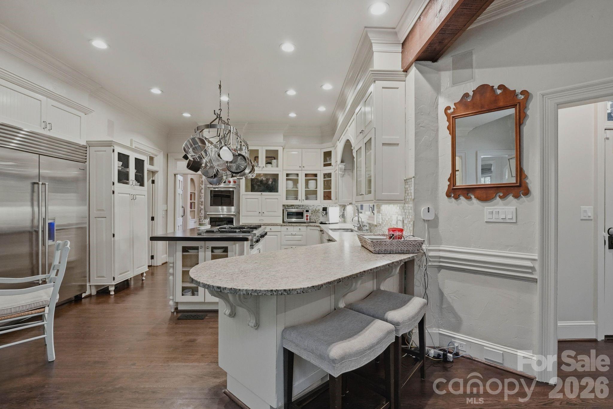 8700 Challis Farm Road — Charlotte