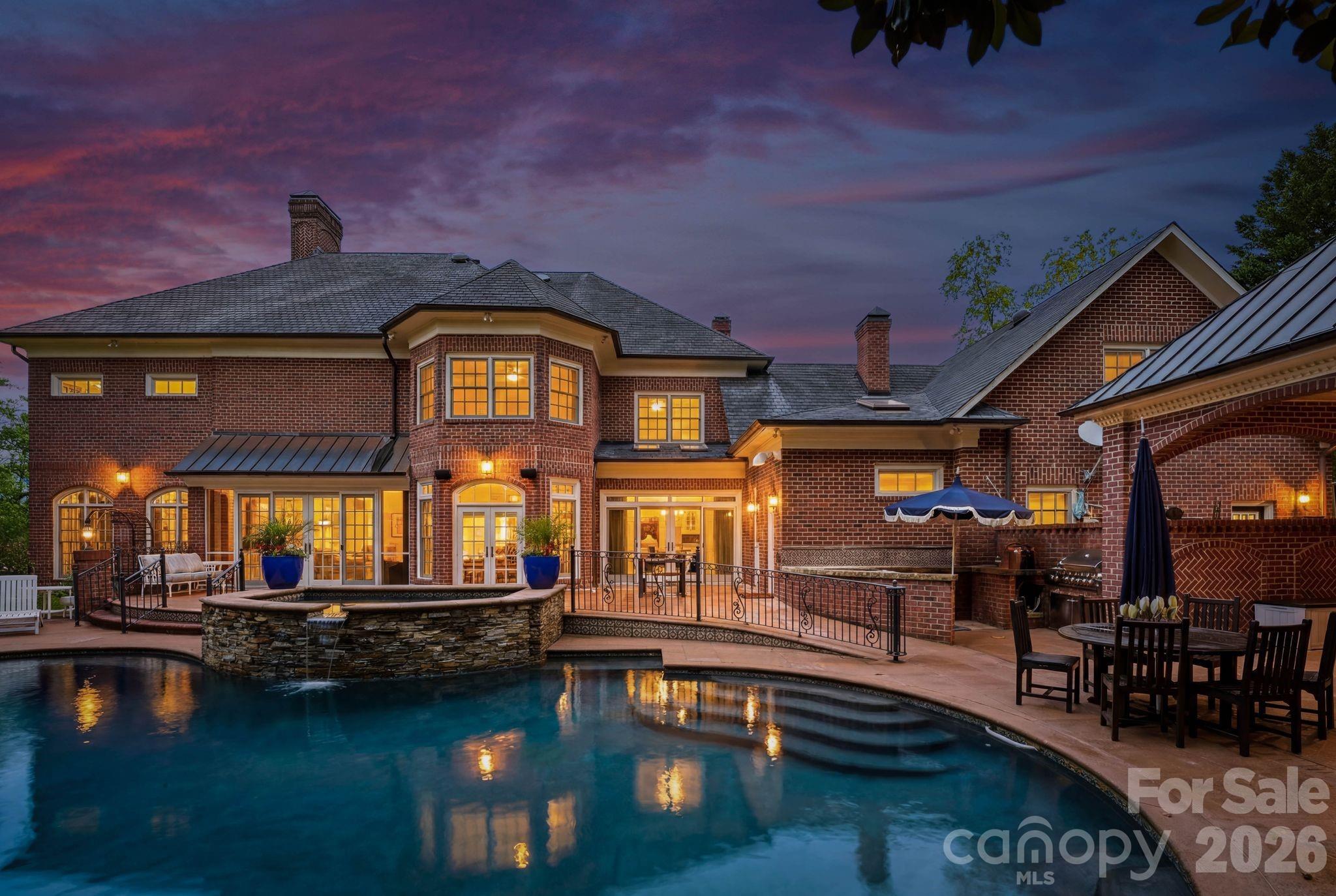 8700 Challis Farm Road — Charlotte