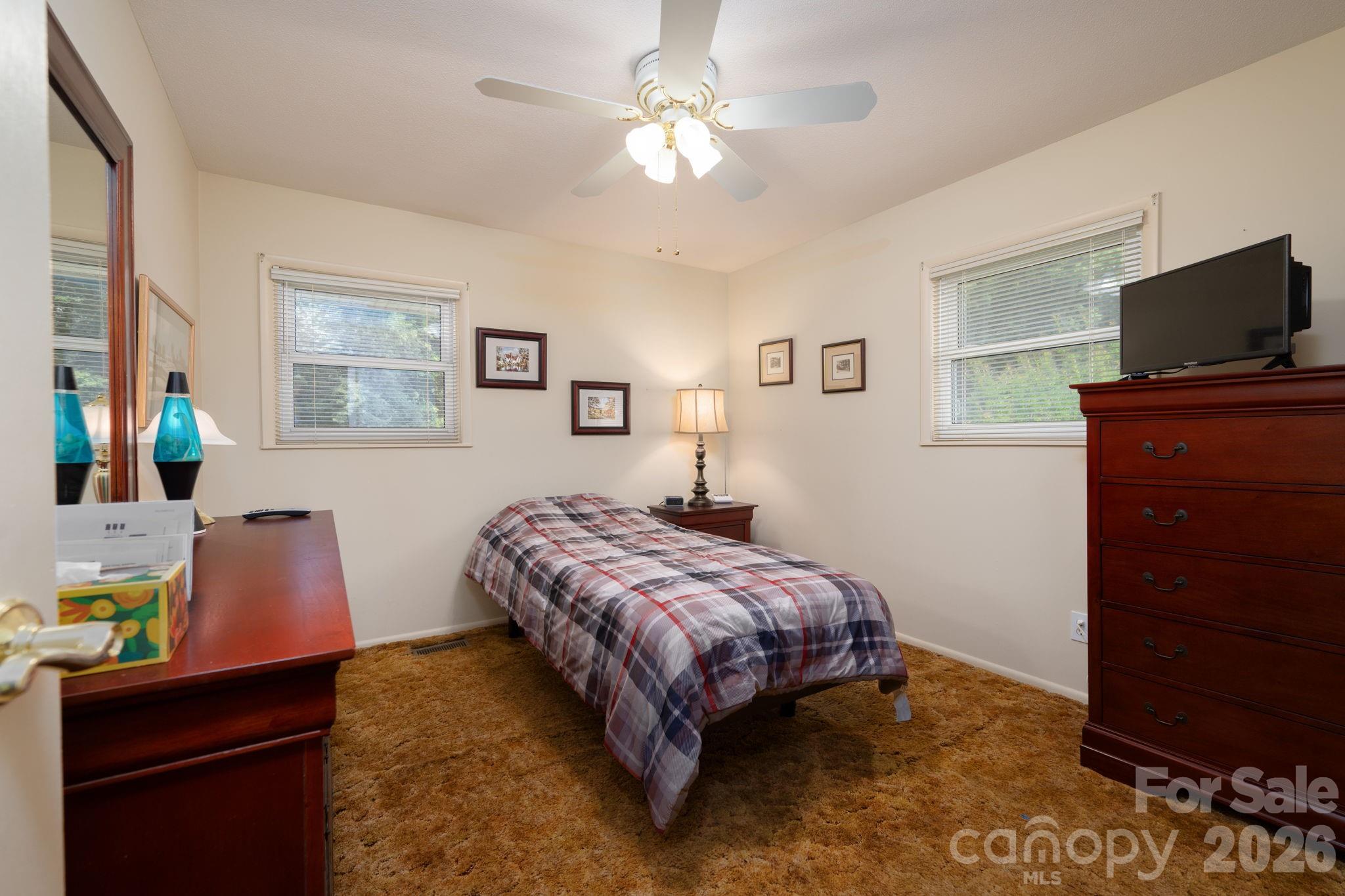 712 Crestwood Avenue — Gastonia