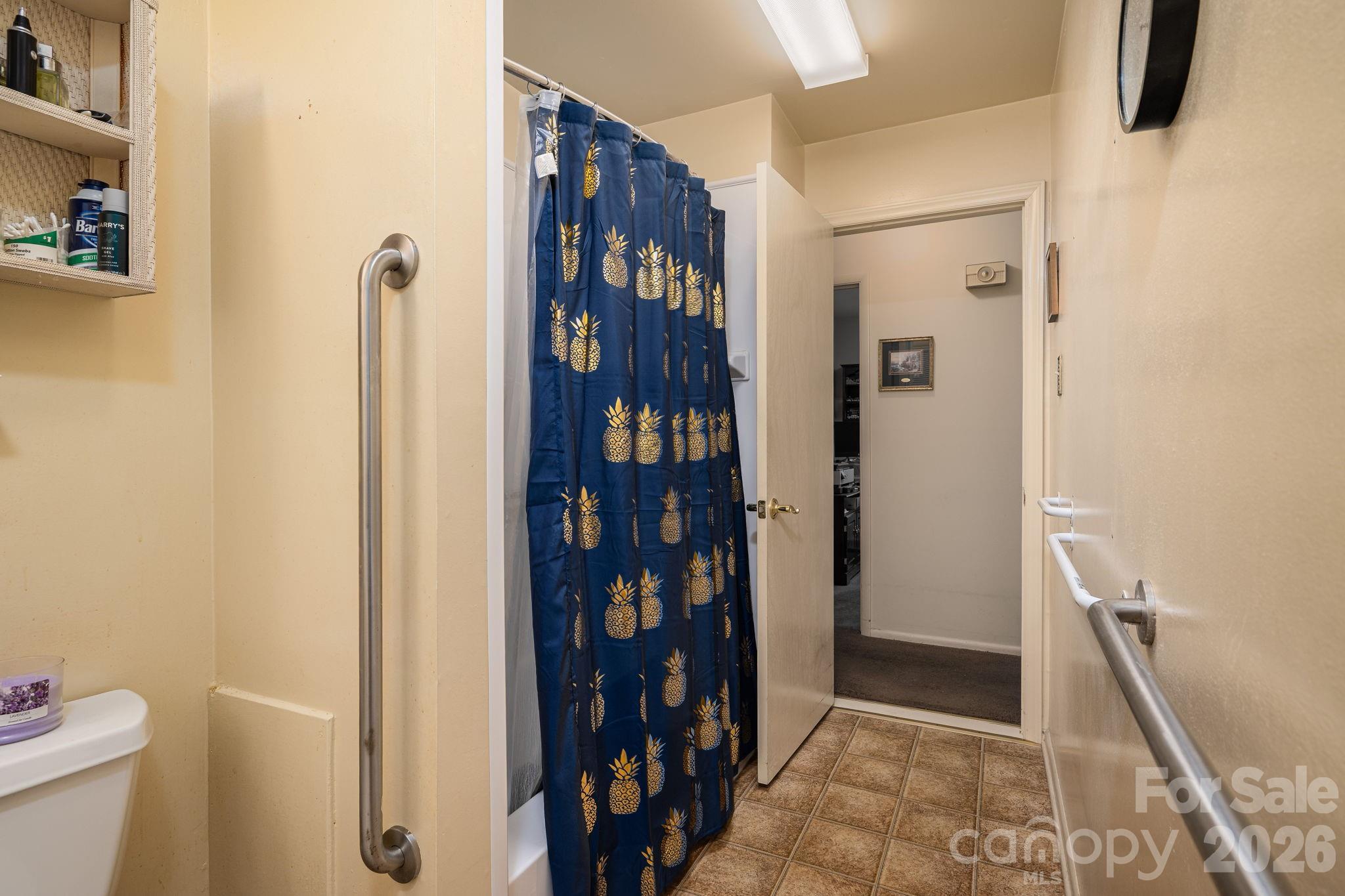 712 Crestwood Avenue — Gastonia