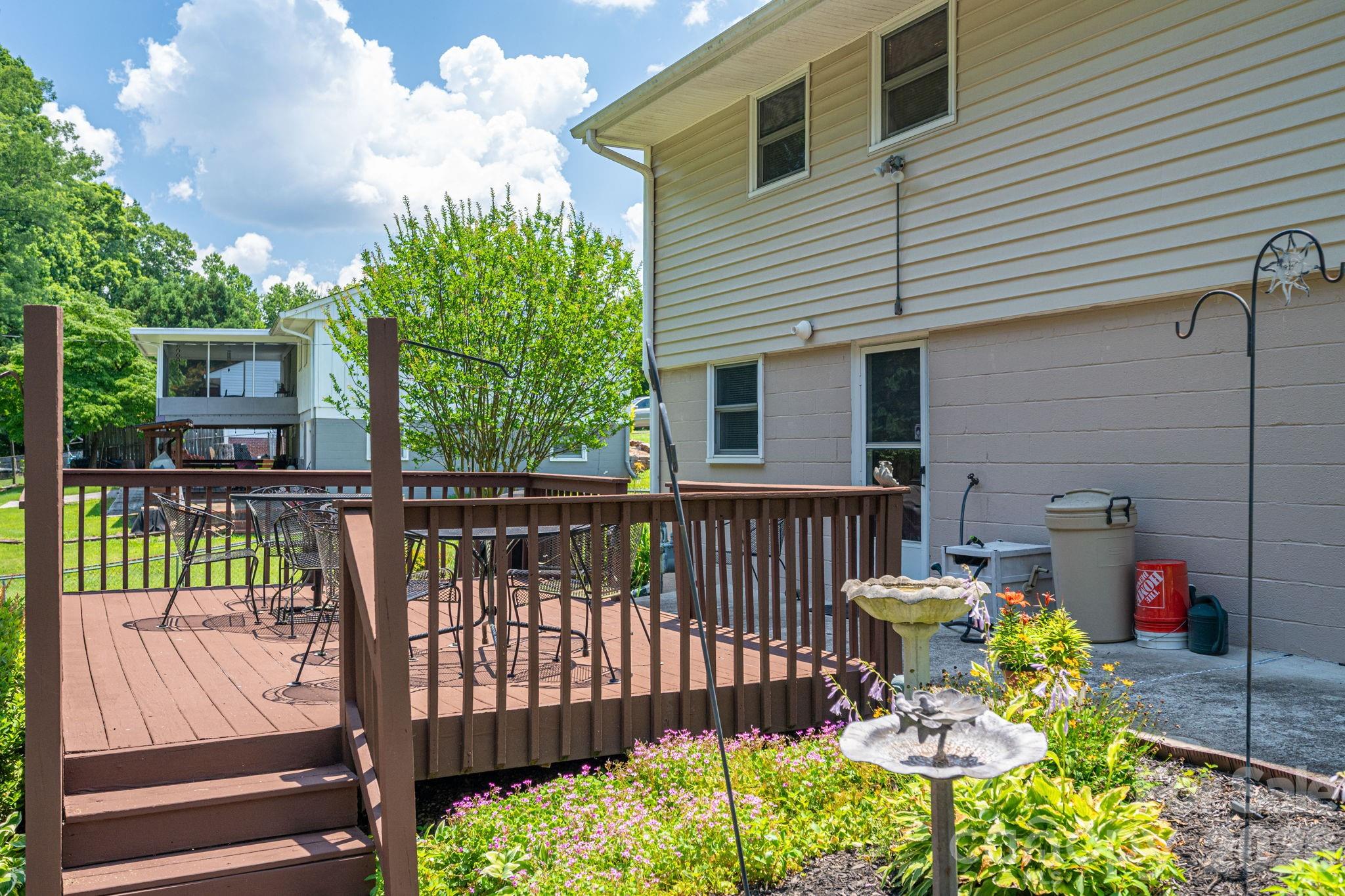 712 Crestwood Avenue — Gastonia