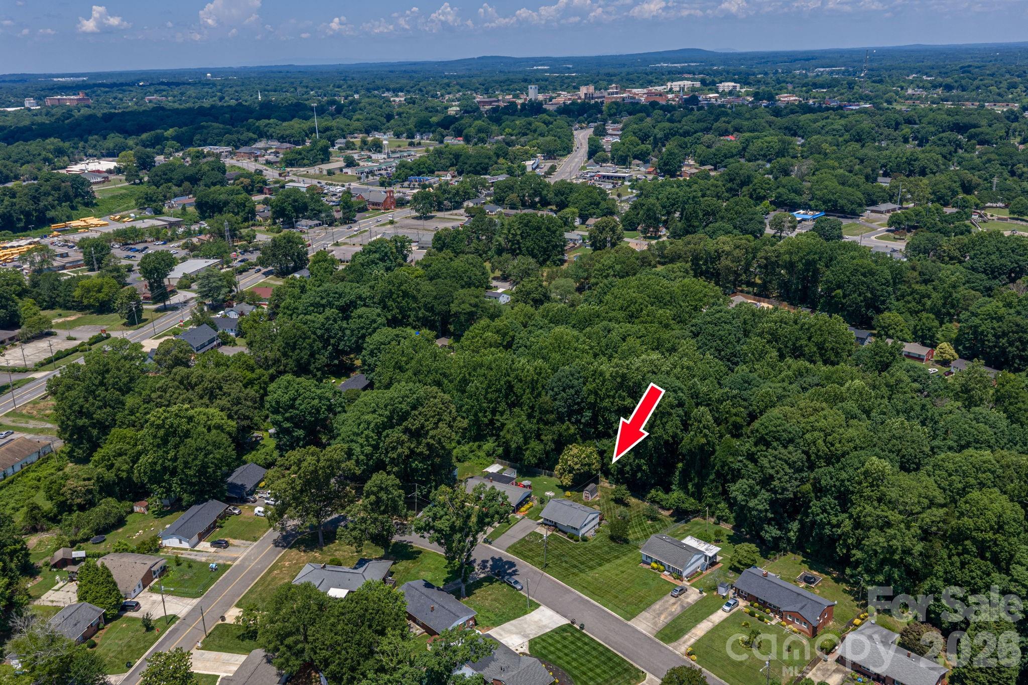 712 Crestwood Avenue — Gastonia