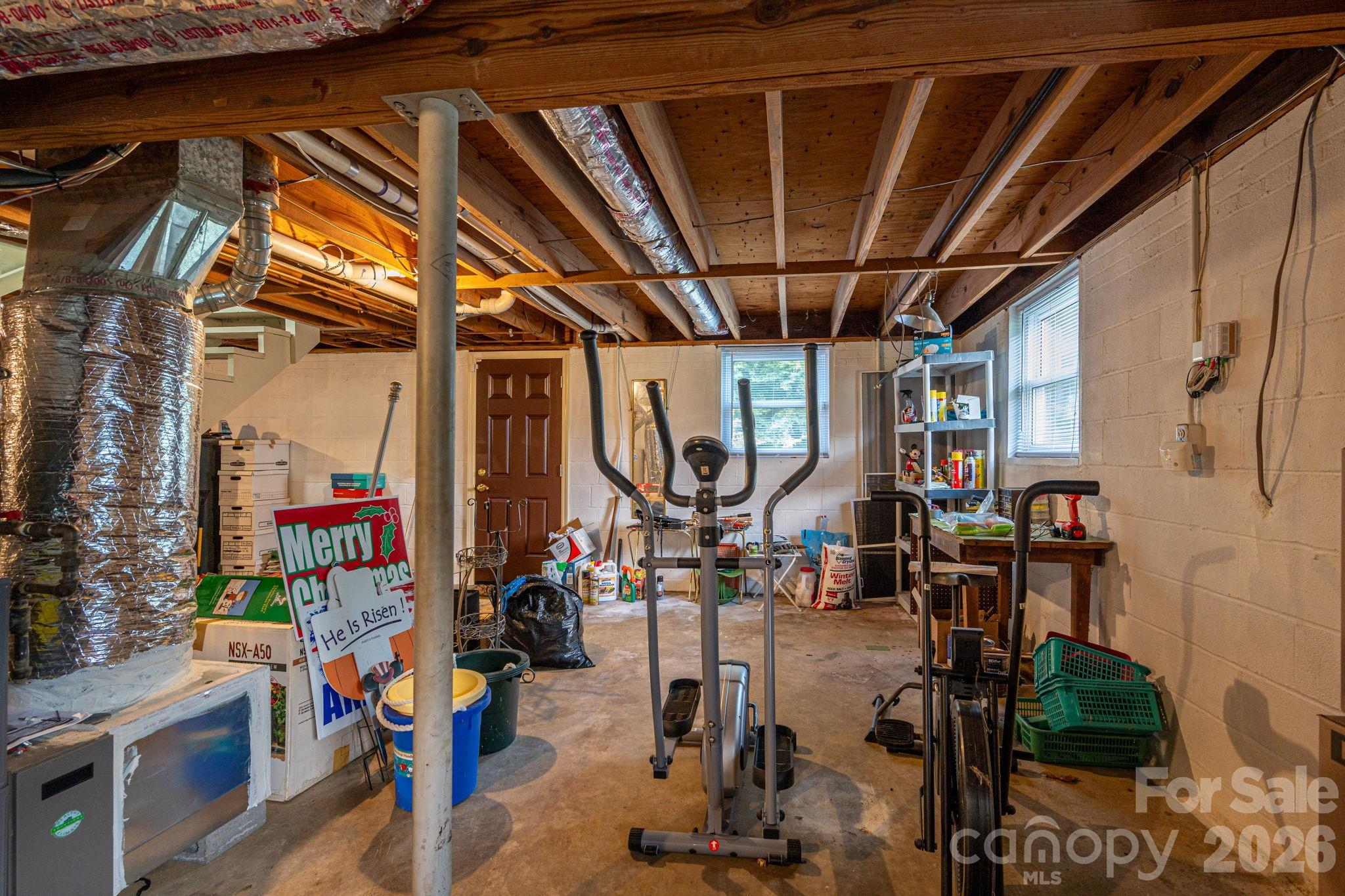 712 Crestwood Avenue — Gastonia