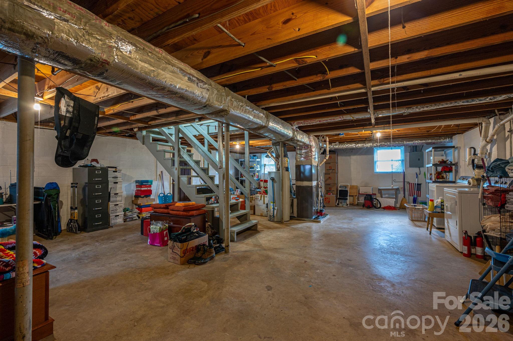 712 Crestwood Avenue — Gastonia