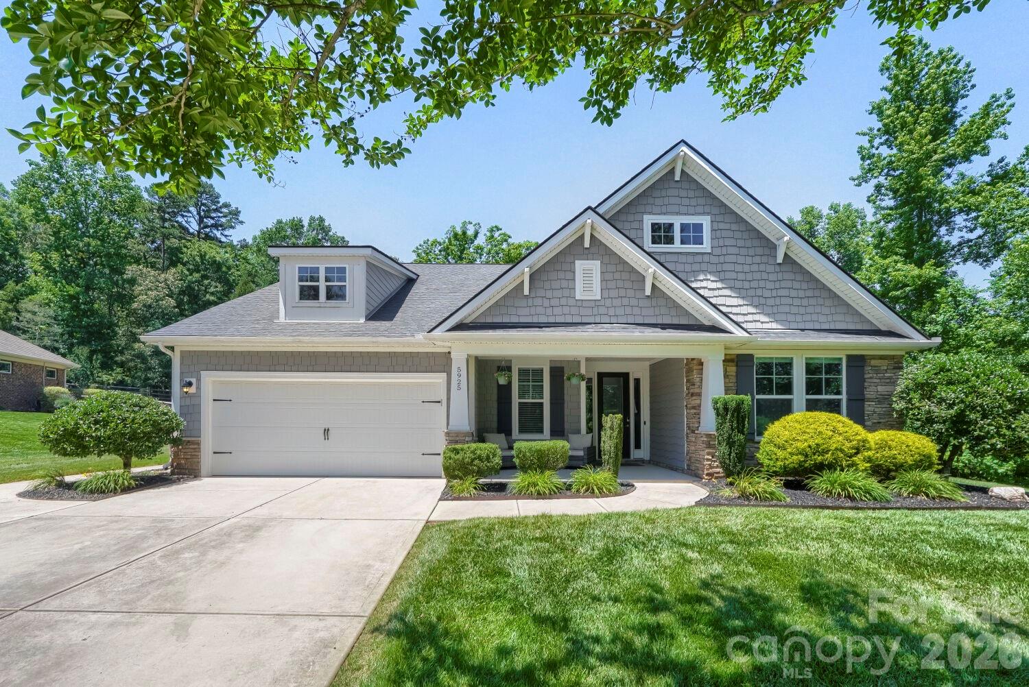 5925 Gatekeeper Lane — Mint Hill