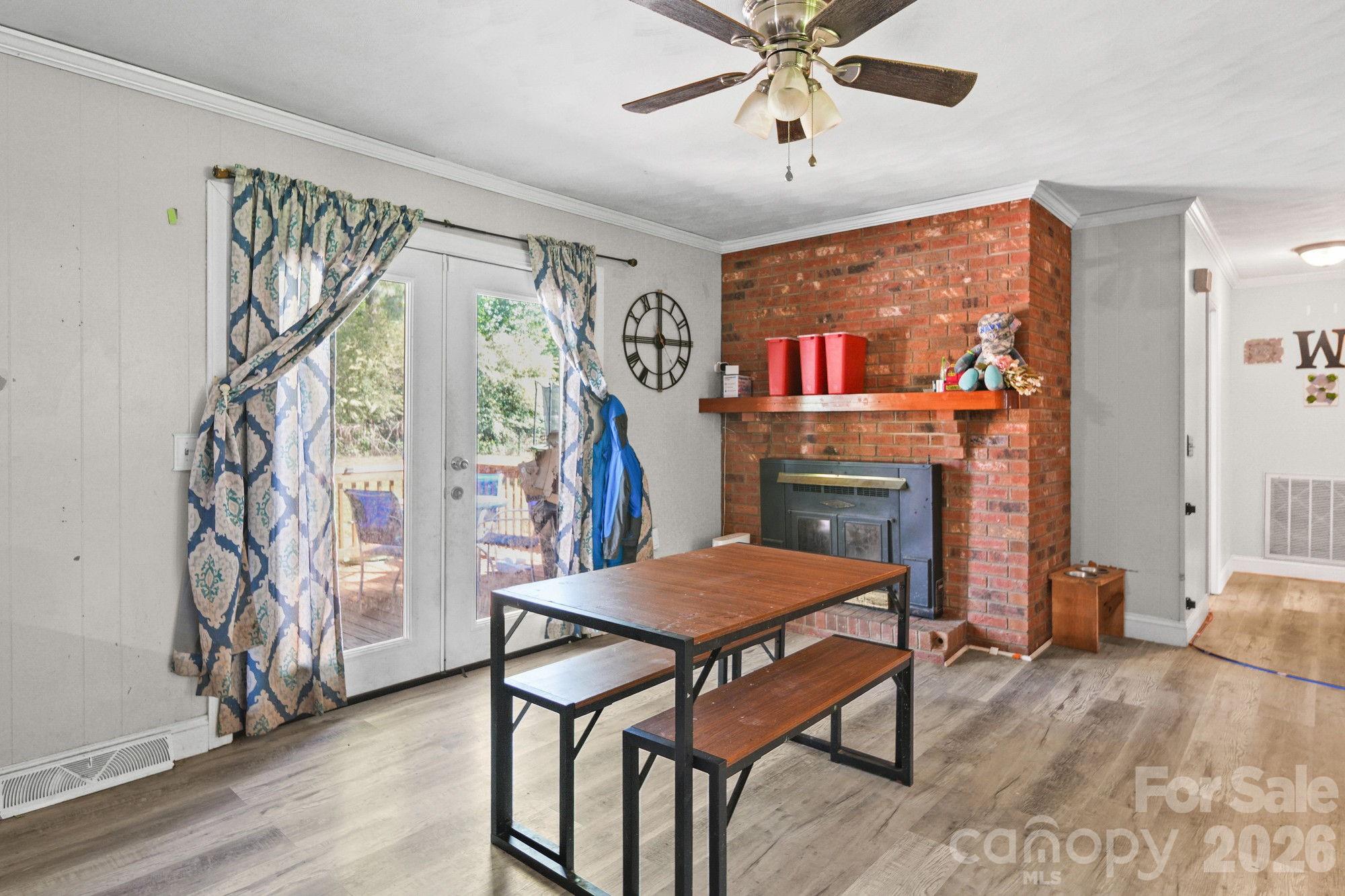 809 Elaine Drive — Albemarle