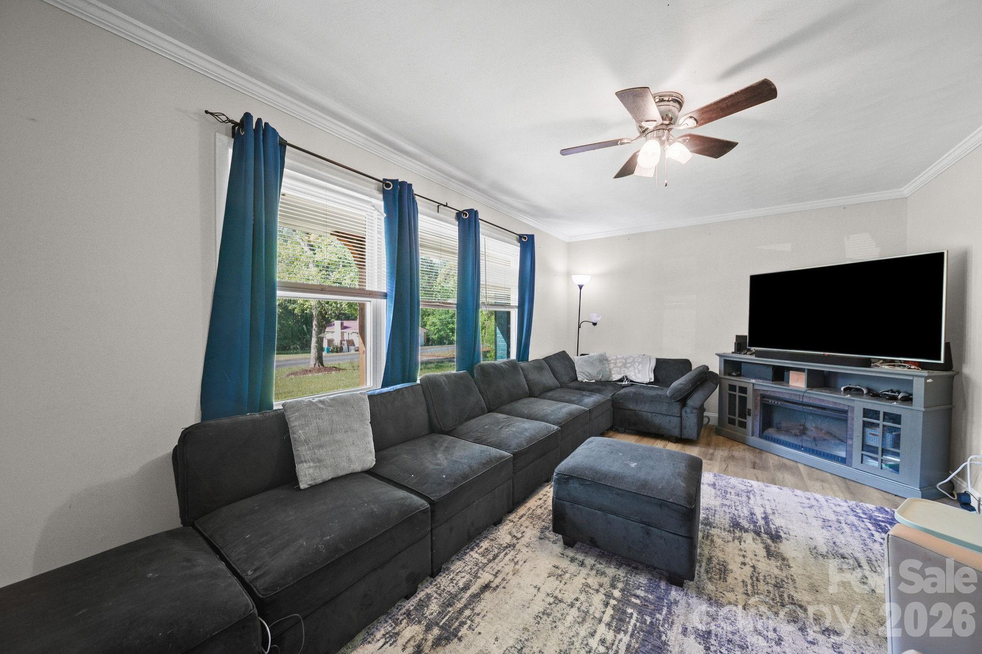809 Elaine Drive — Albemarle