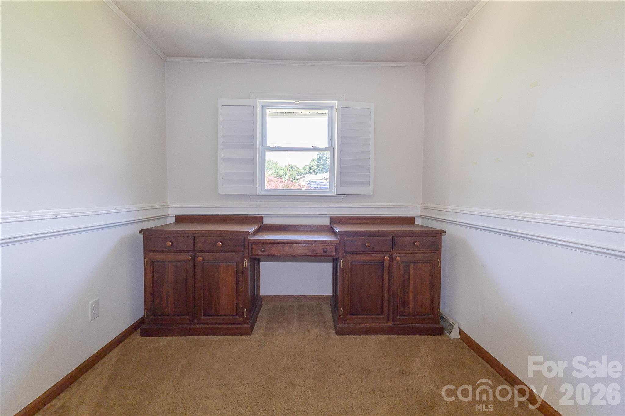 118 Amity Circle — Belmont