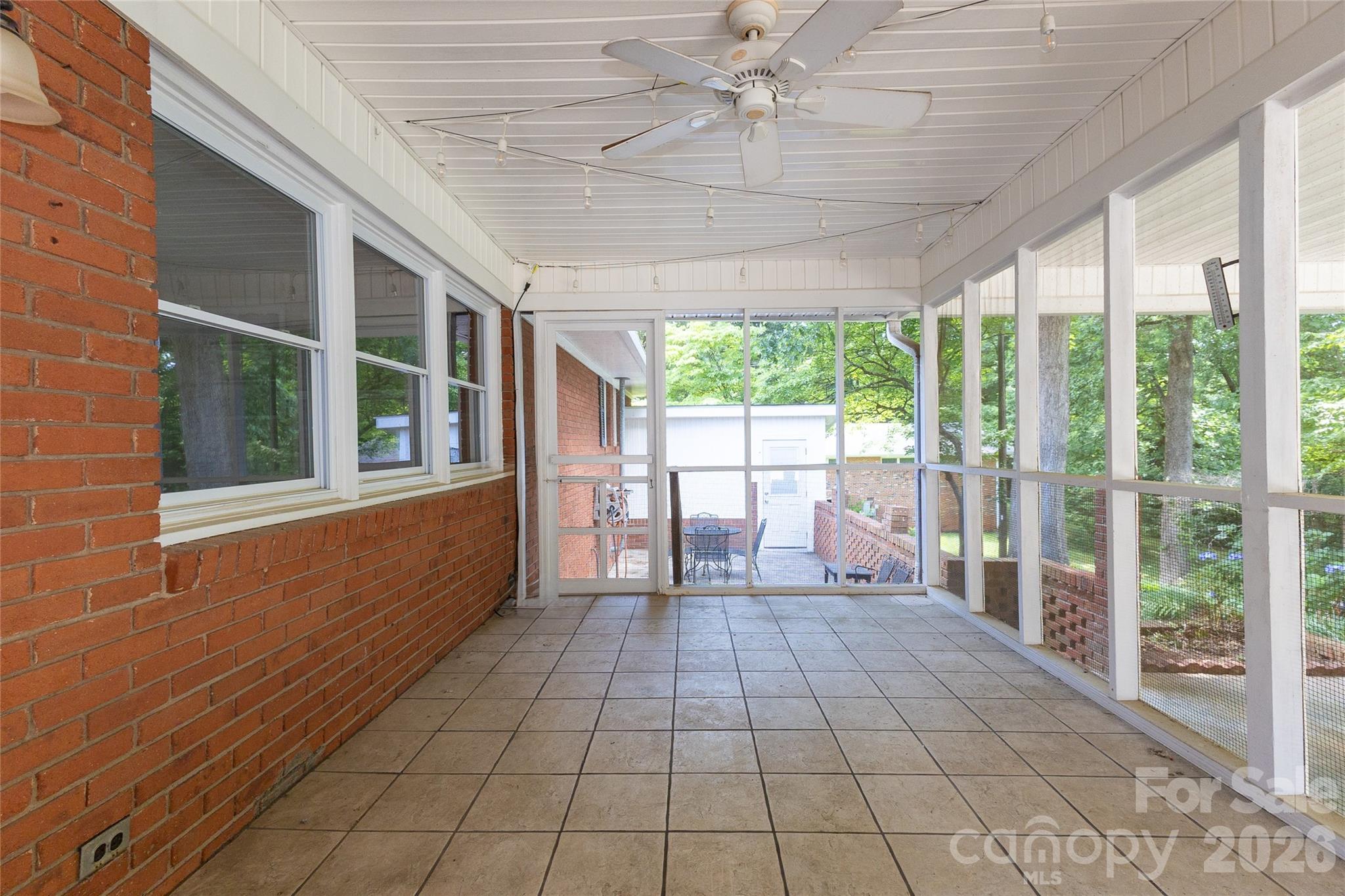 118 Amity Circle — Belmont