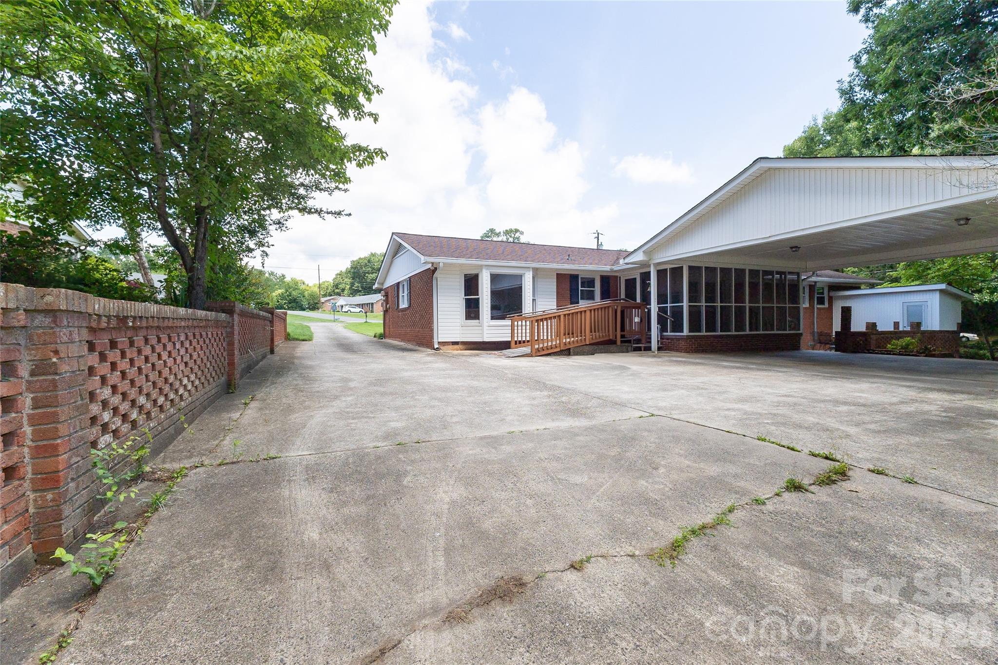 118 Amity Circle — Belmont