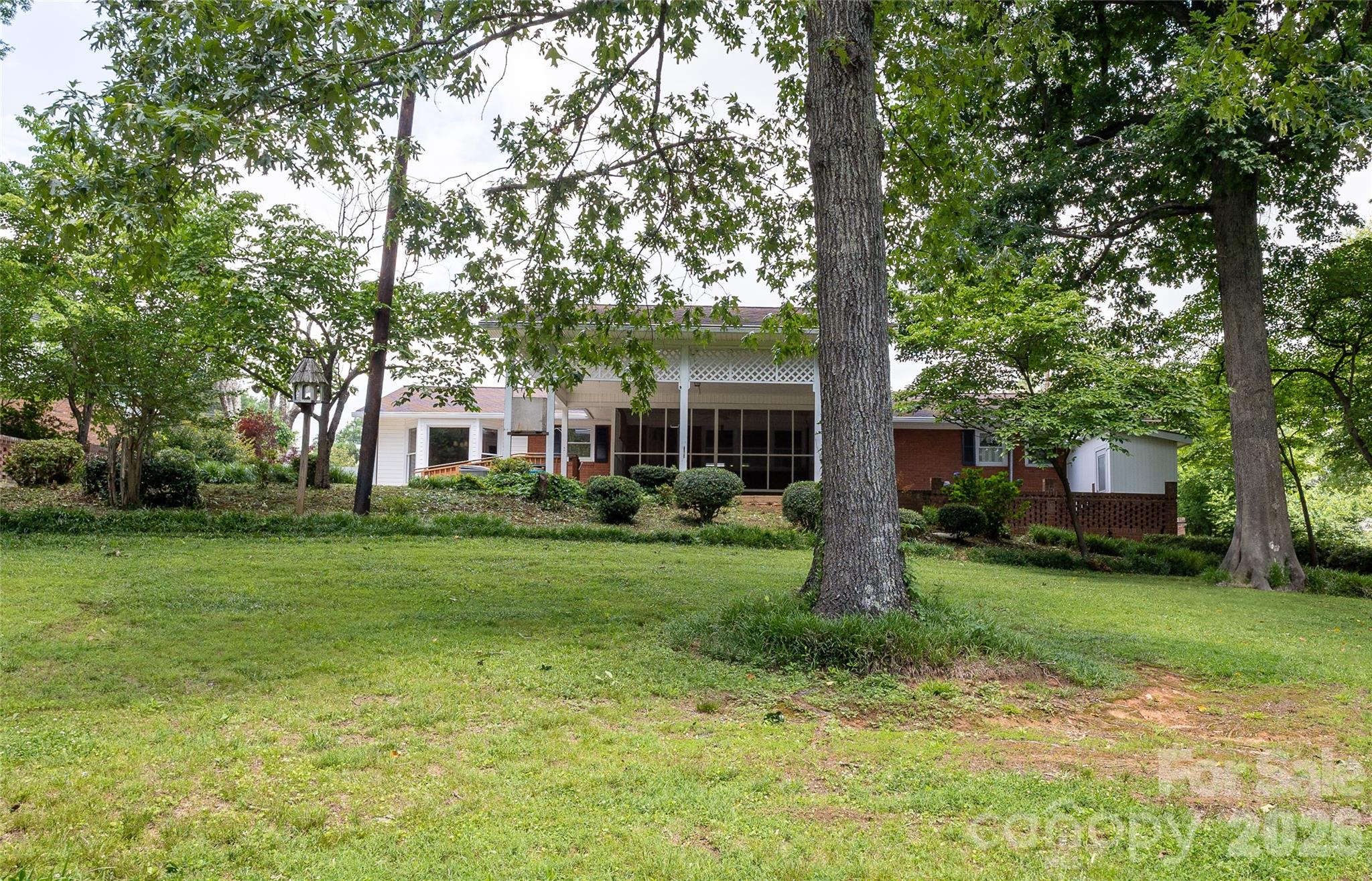 118 Amity Circle — Belmont