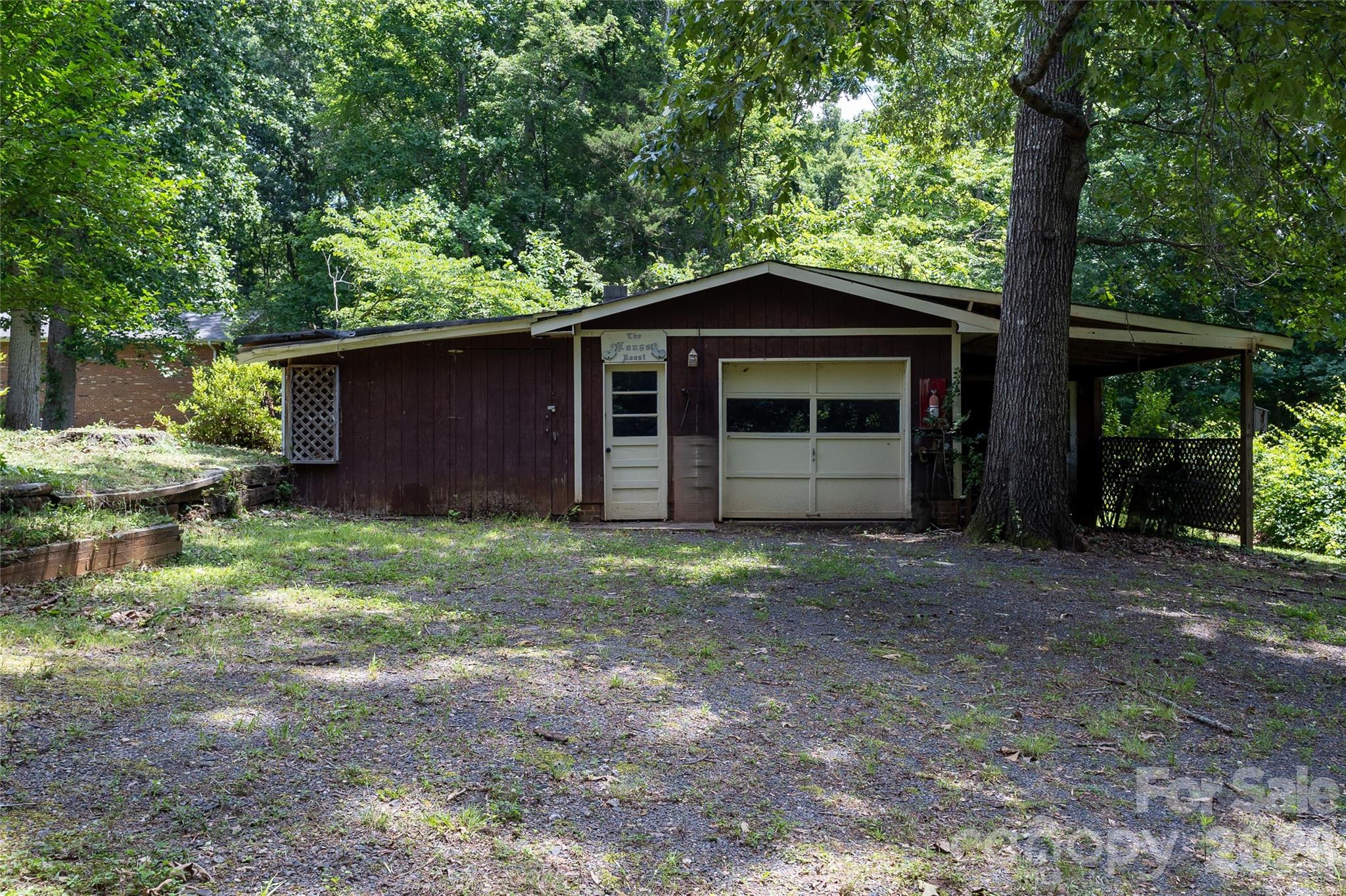 118 Amity Circle — Belmont