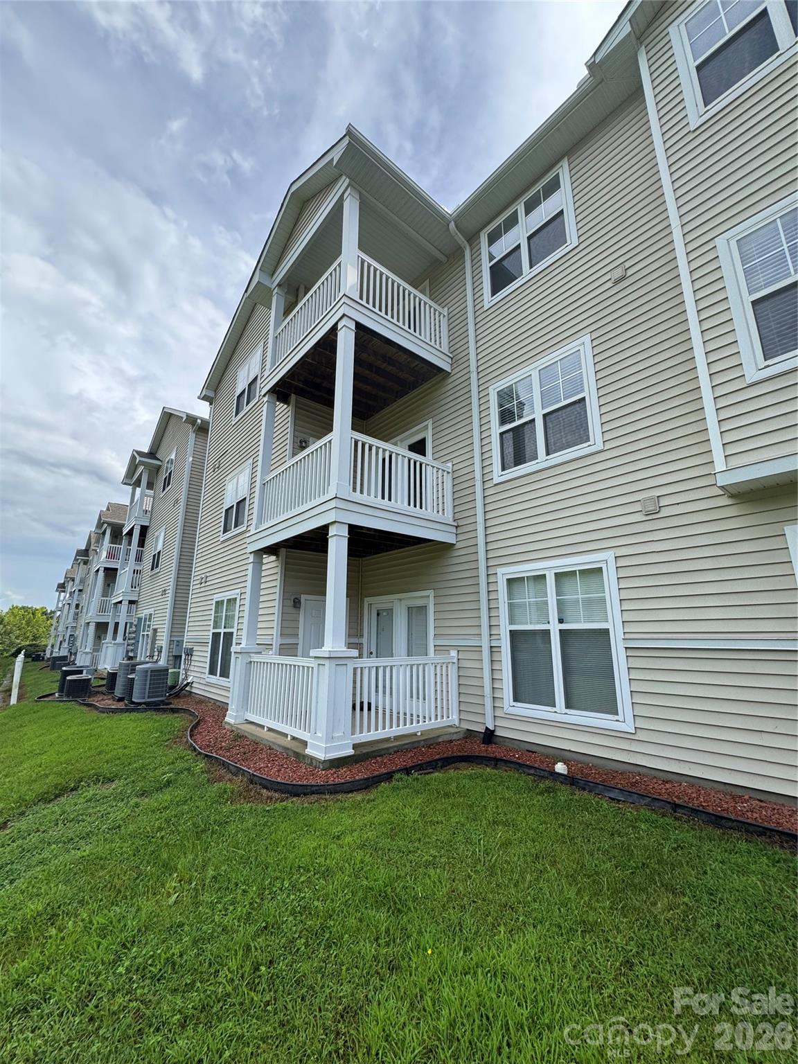 10676 Hill Point Court — Charlotte