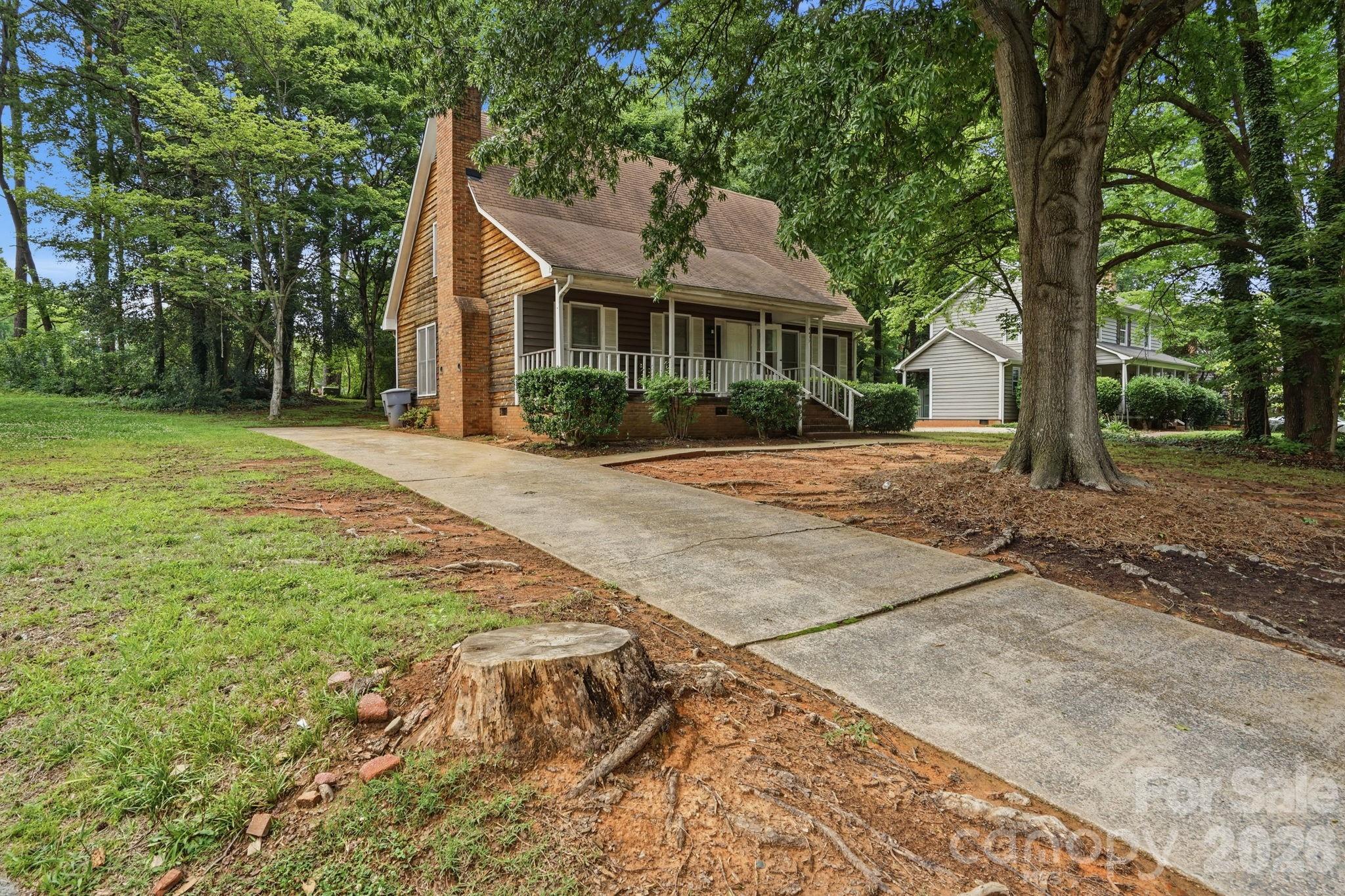 4459 Fair Springs Road — Charlotte