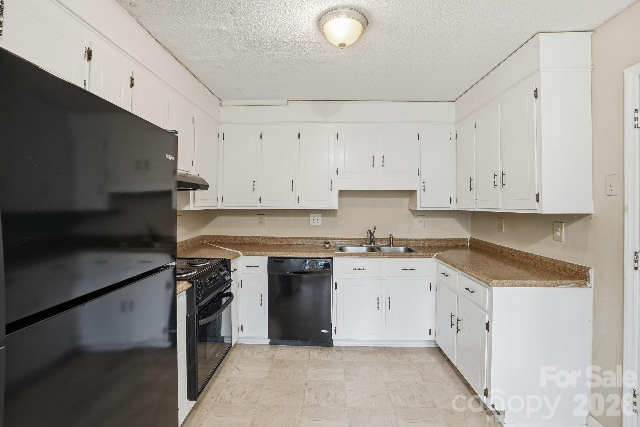 4459 Fair Springs Road — Charlotte