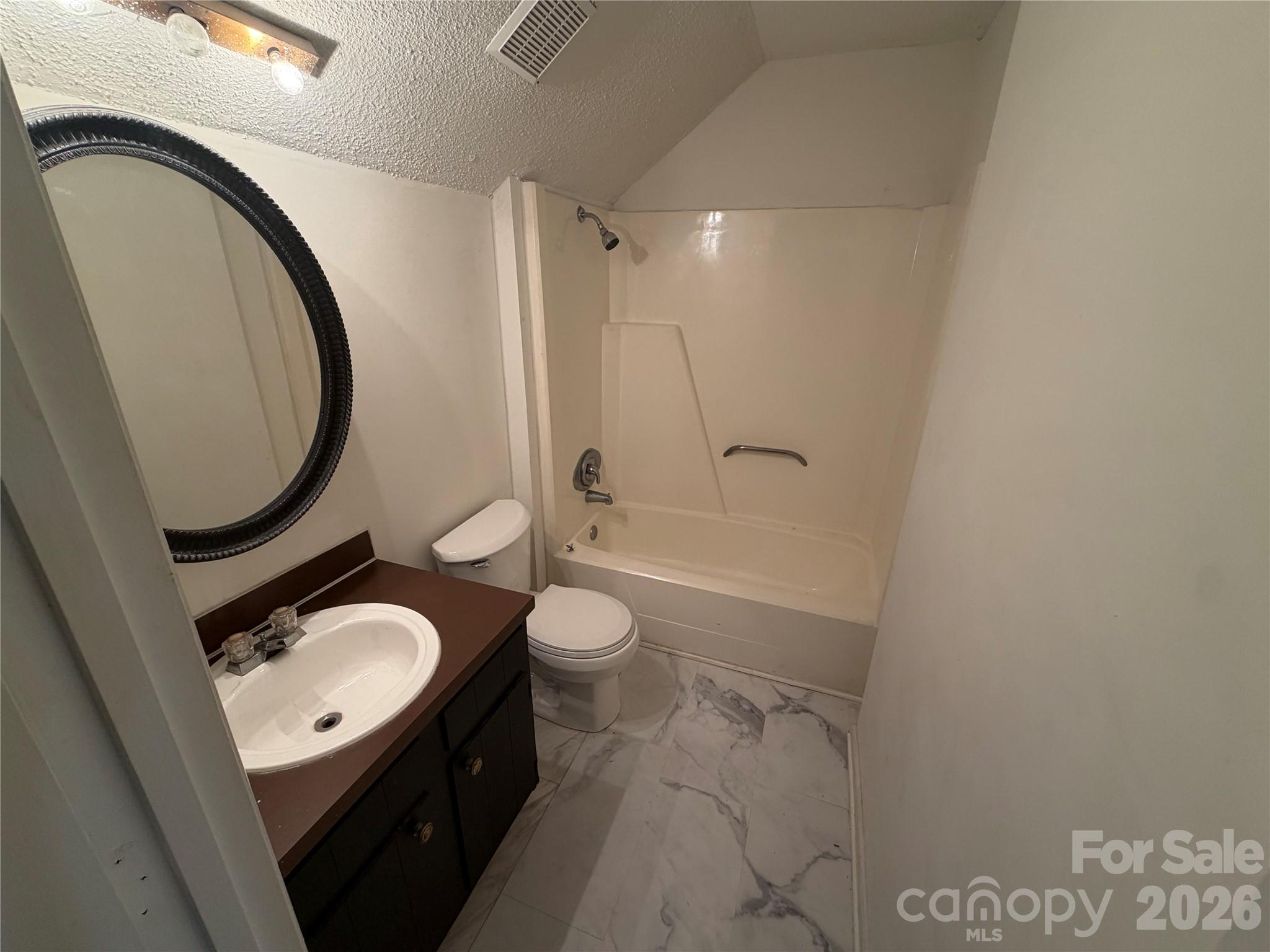 8401 Barncliff Road — Charlotte