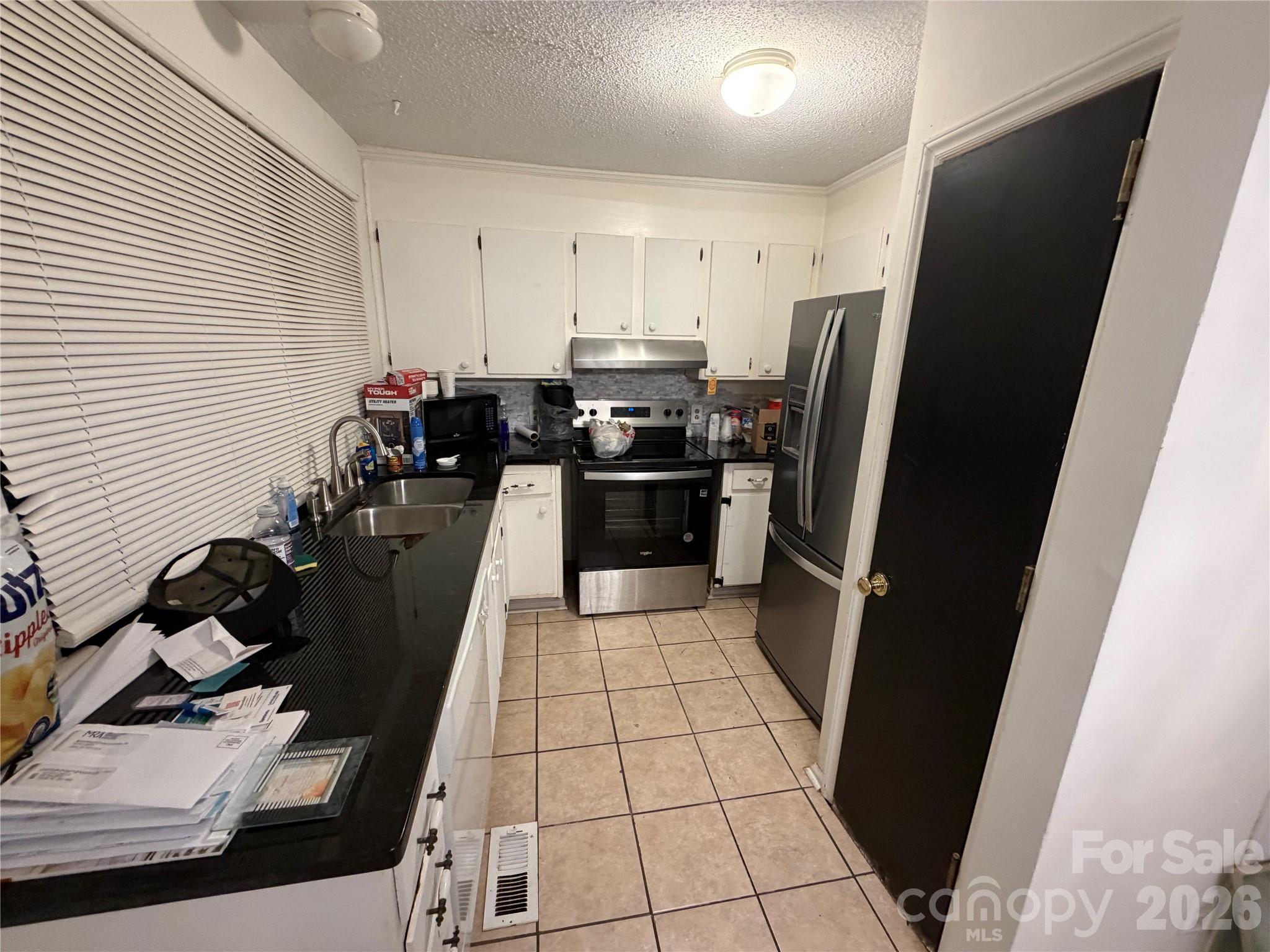 8401 Barncliff Road — Charlotte