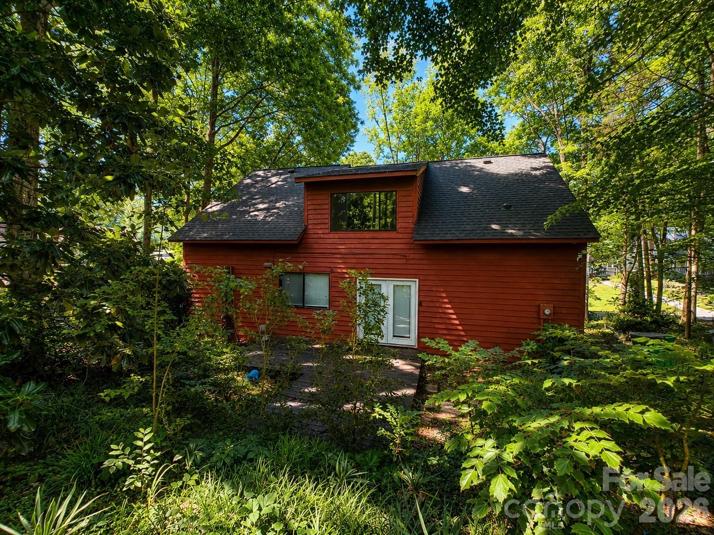 8401 Barncliff Road — Charlotte
