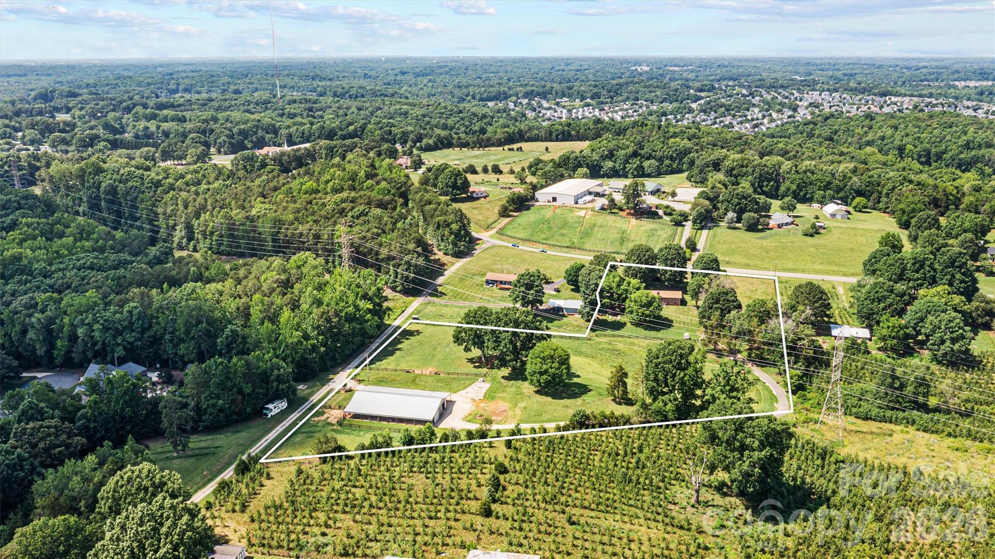 256 Johnson Dairy Road — Mooresville