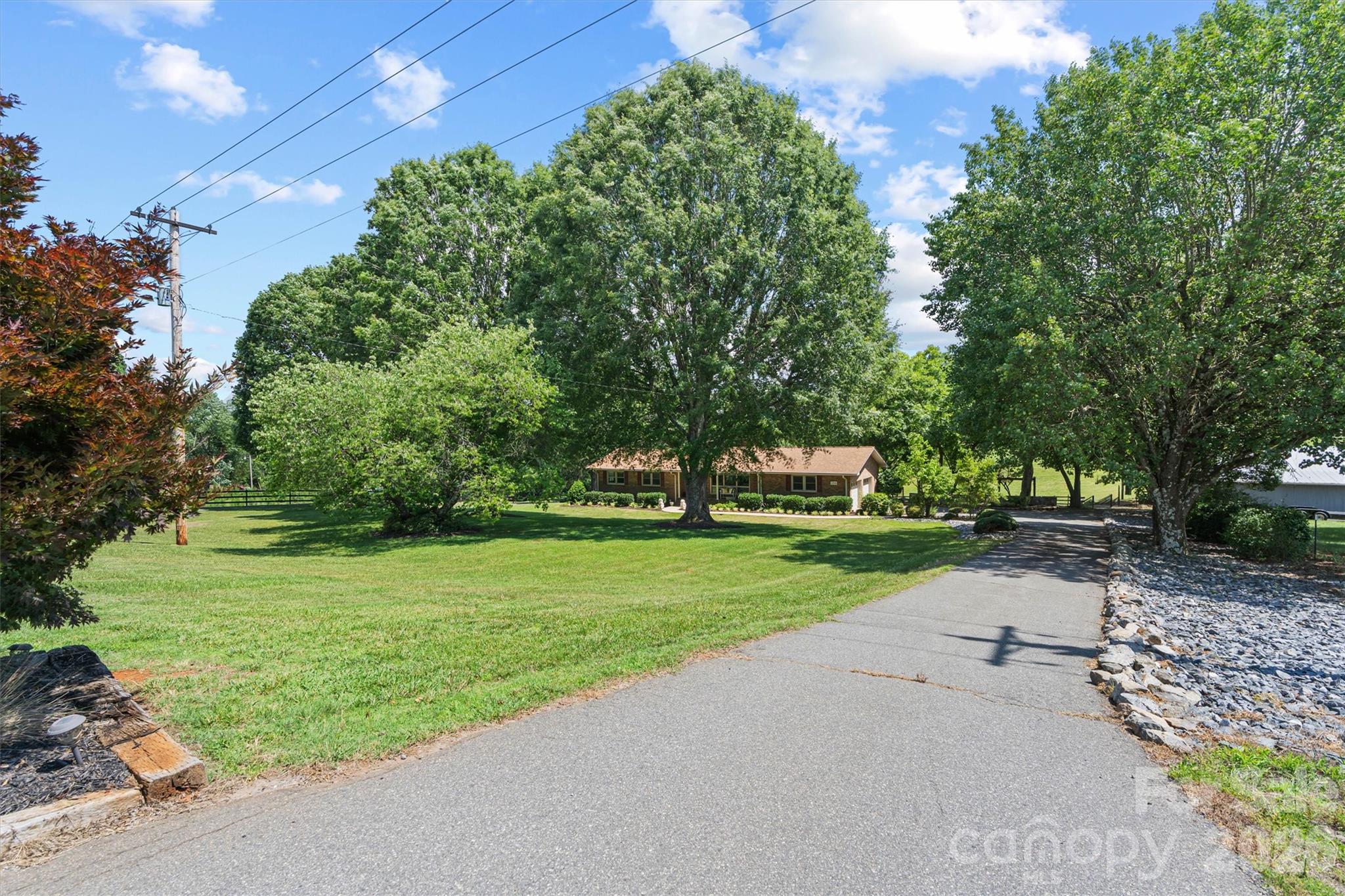 256 Johnson Dairy Road — Mooresville