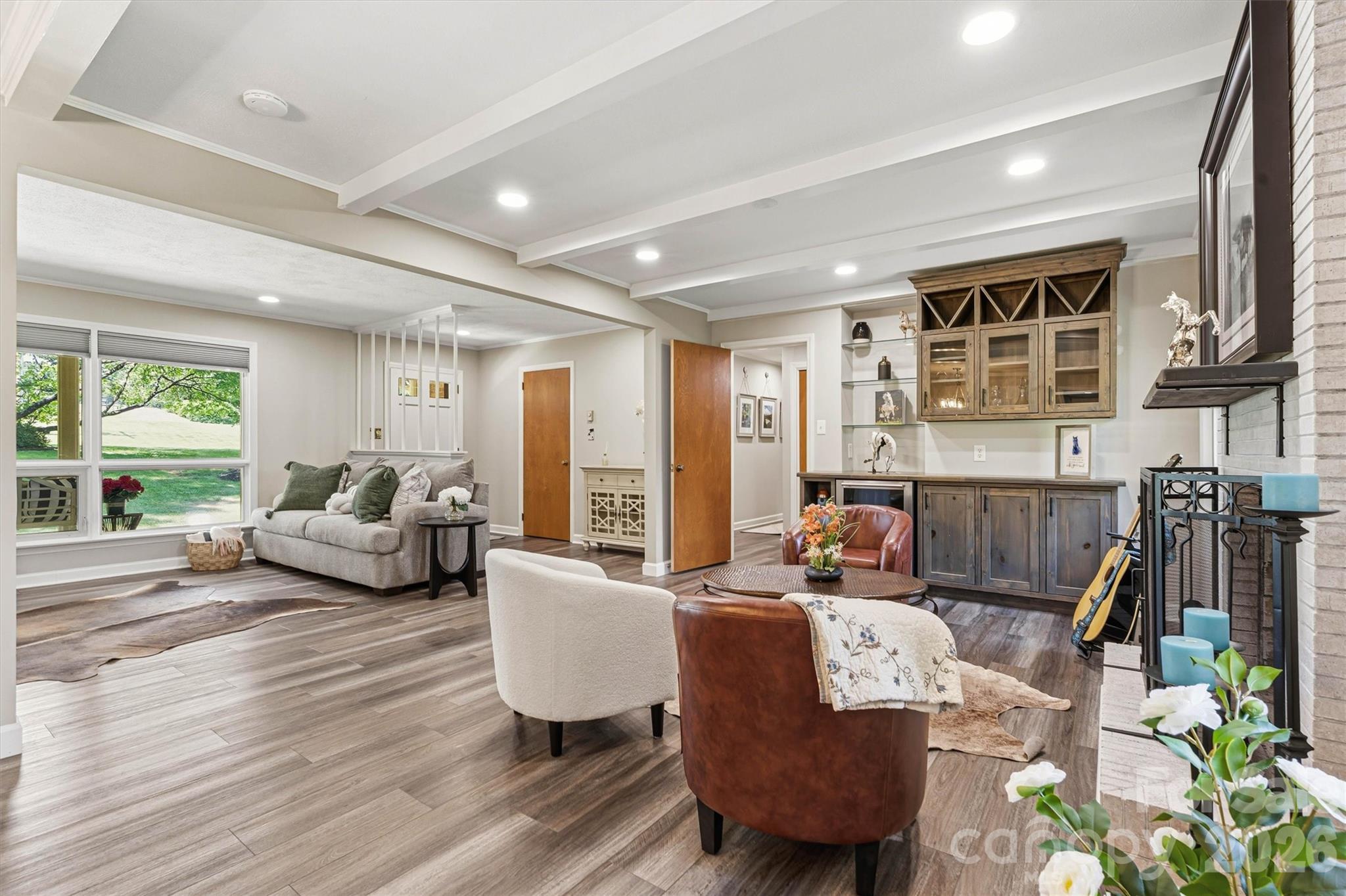 256 Johnson Dairy Road — Mooresville
