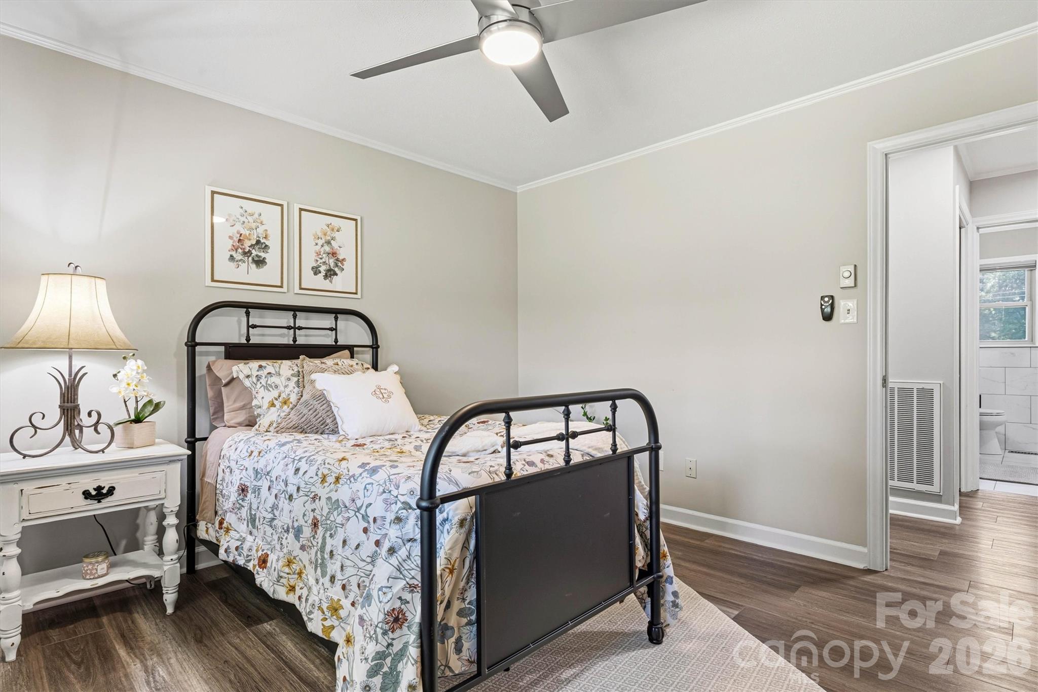 256 Johnson Dairy Road — Mooresville