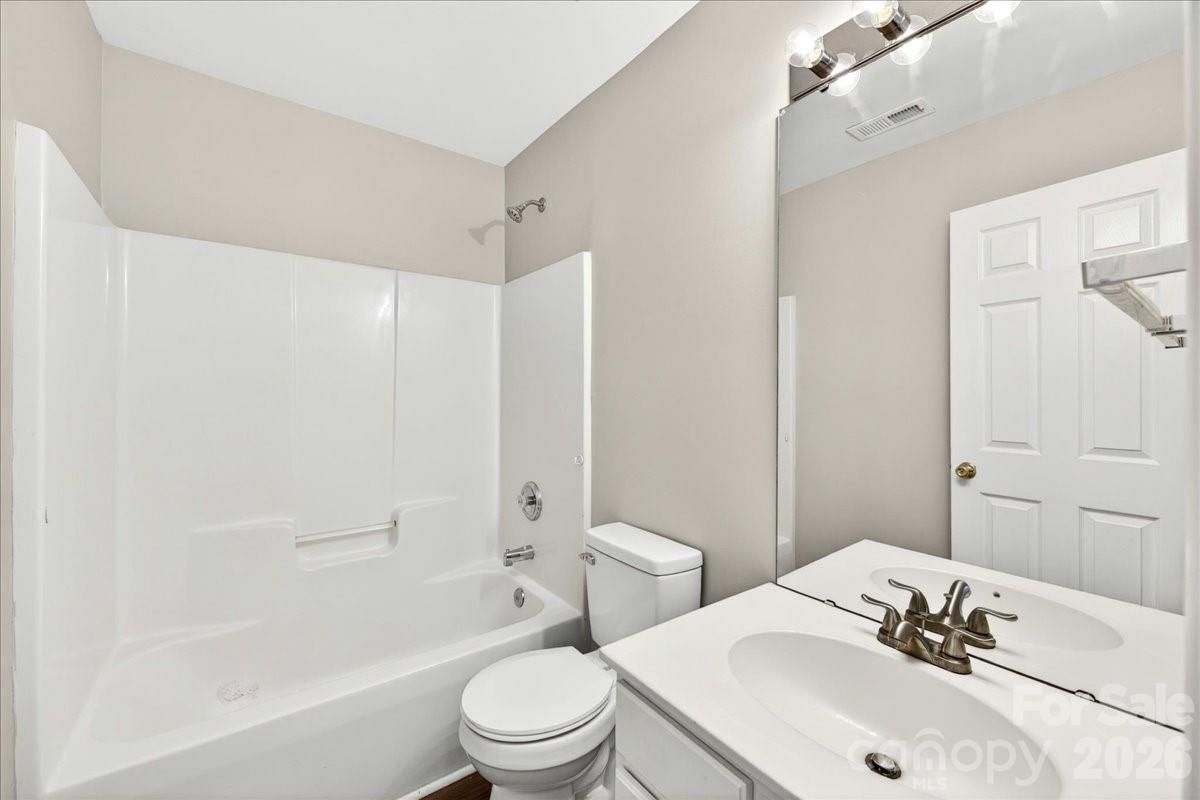 2435 Normancrest Court — Charlotte