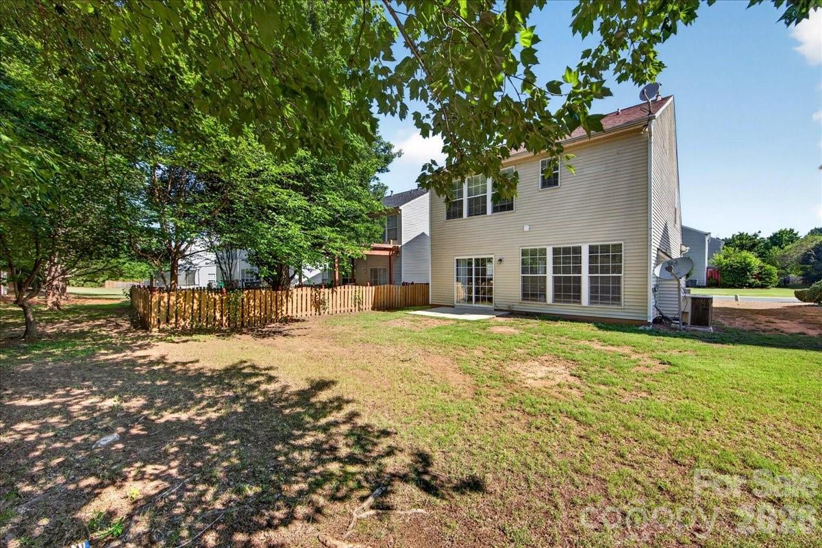 2435 Normancrest Court — Charlotte
