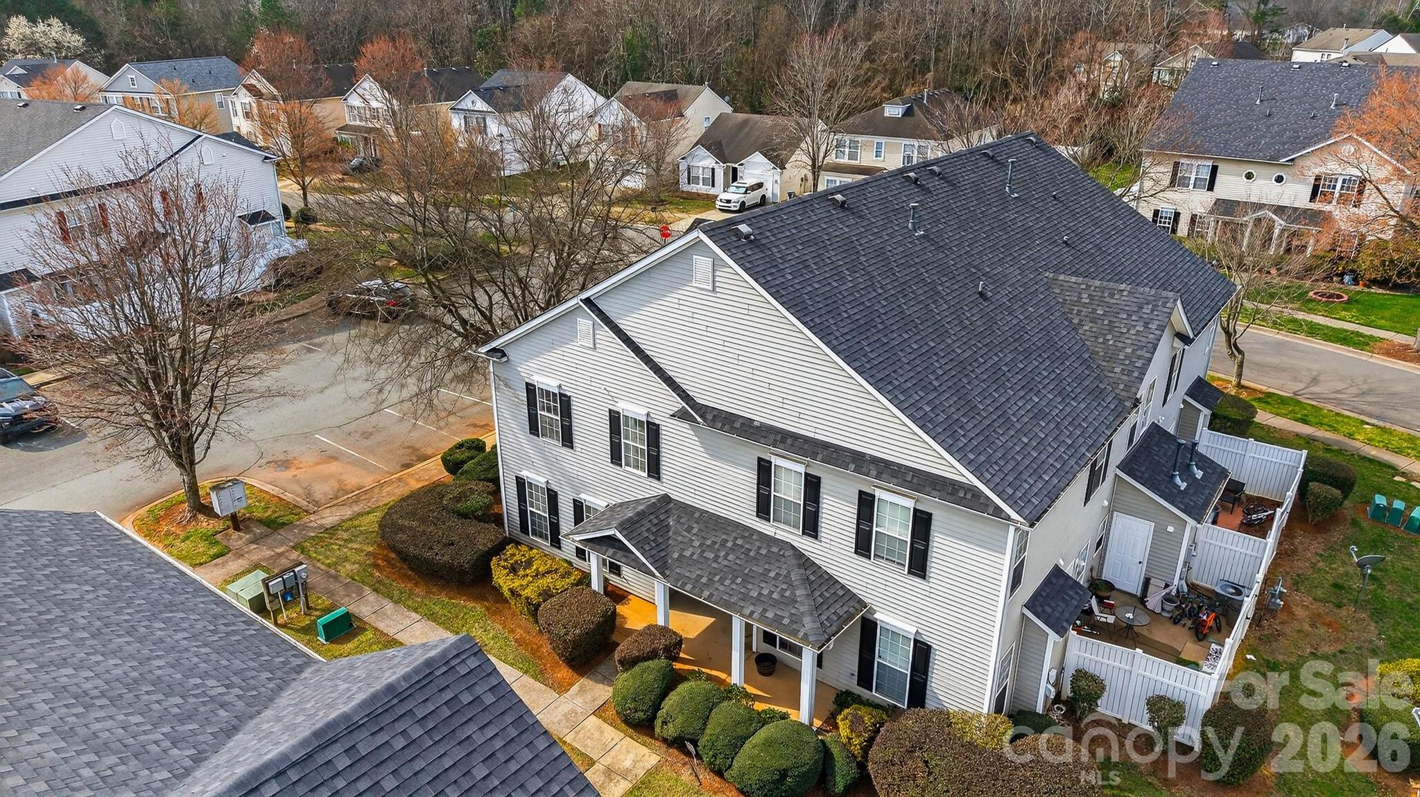 1911 Flushing Court — Charlotte