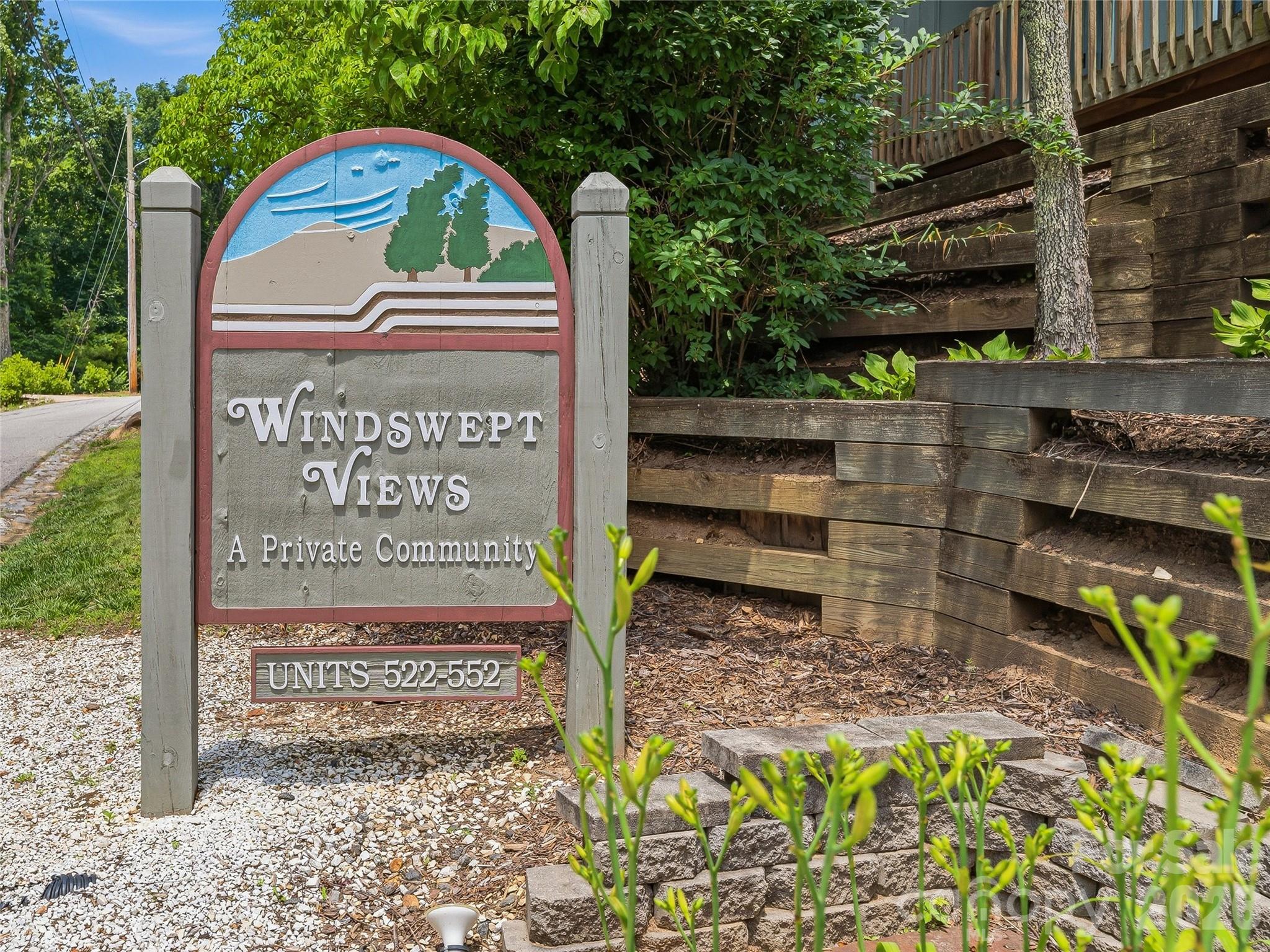 536 Windswept Drive — Asheville