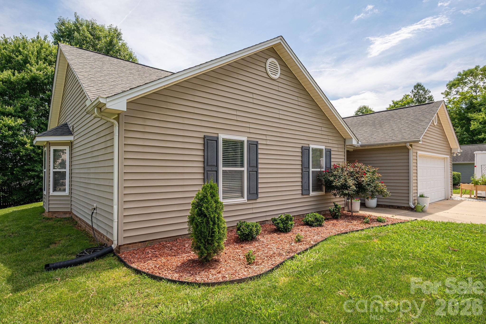 7219 Pompano Place — Gastonia