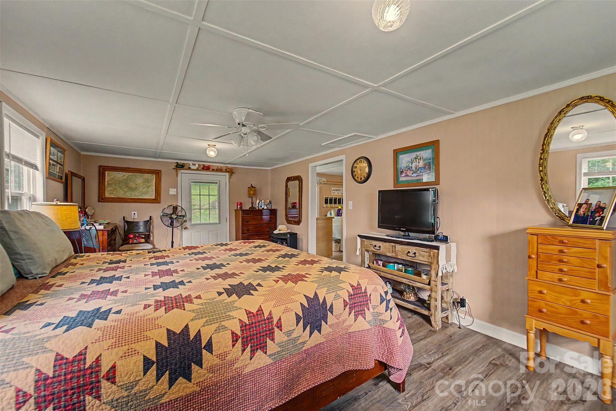 1350 N Skeenah Road — Franklin