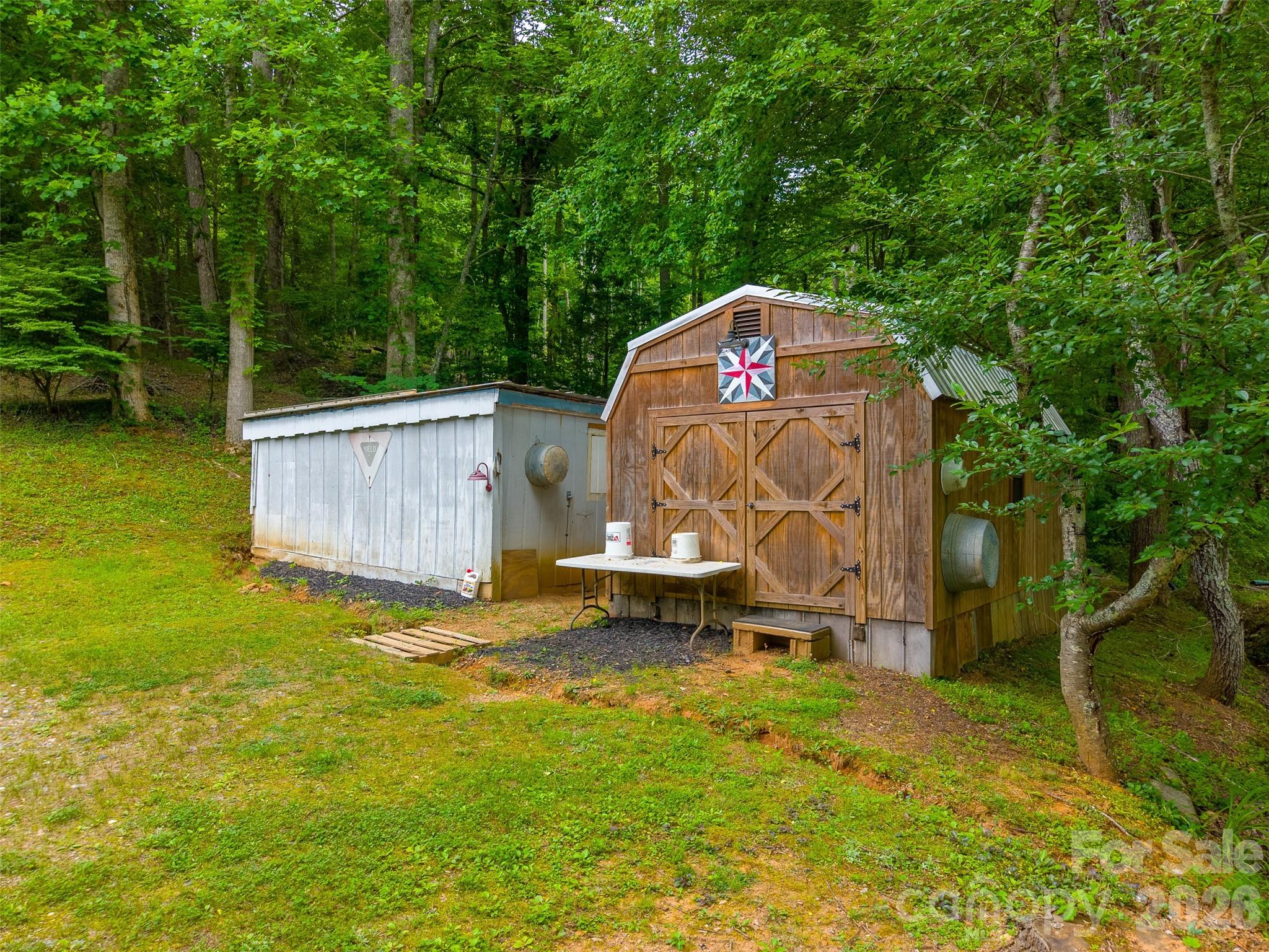 1350 N Skeenah Road — Franklin