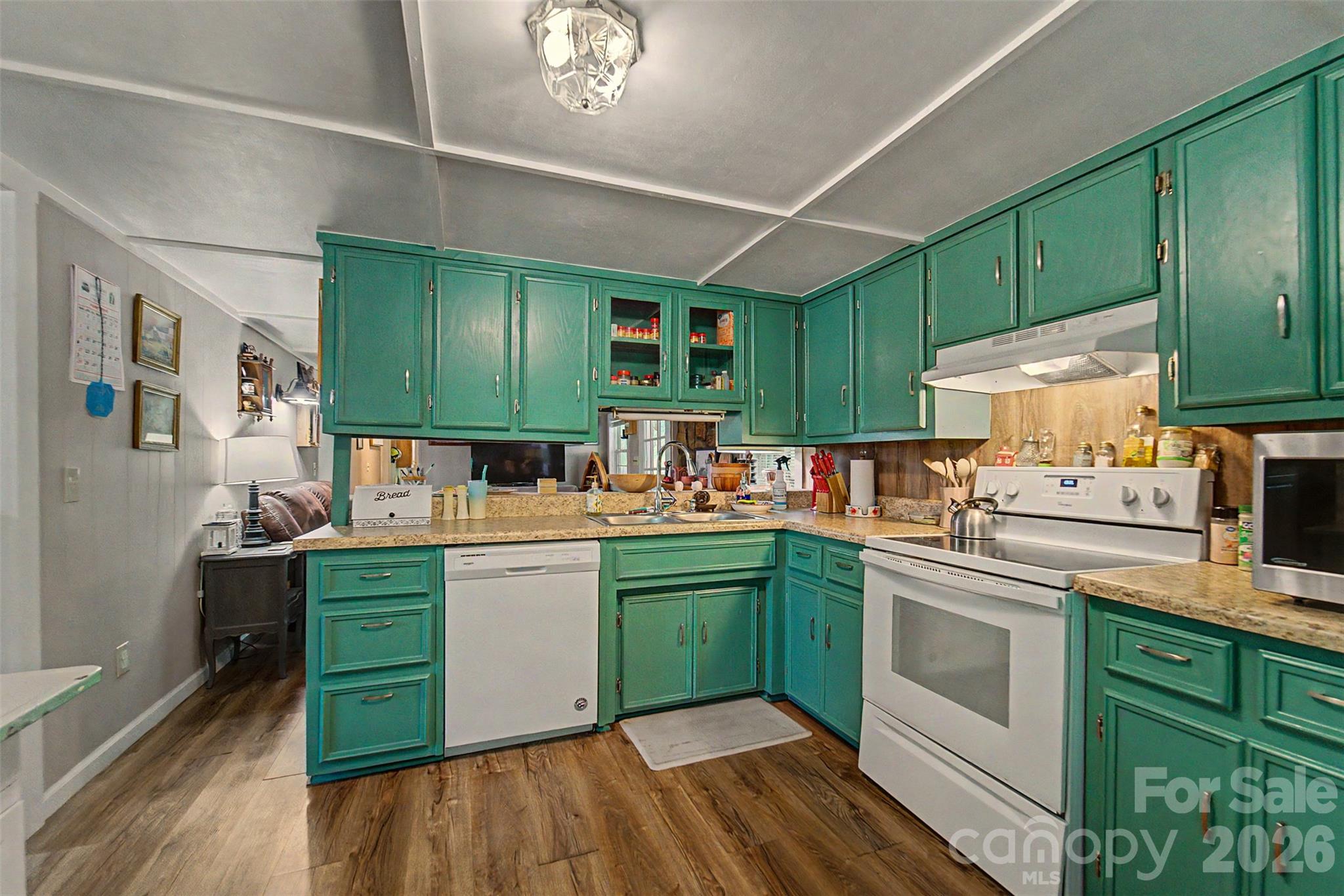 1350 N Skeenah Road — Franklin
