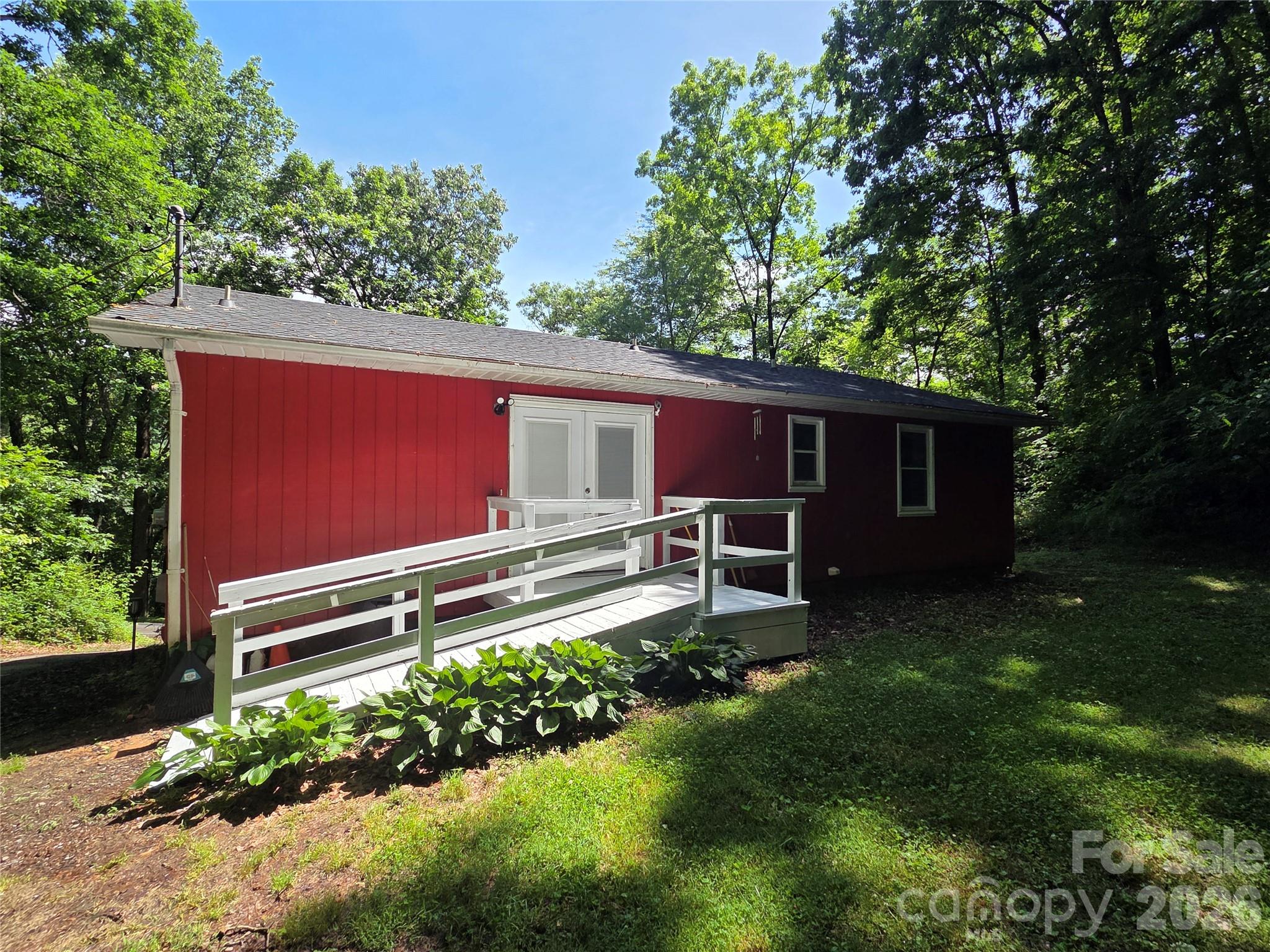 165 Mount Eire Drive — Sylva