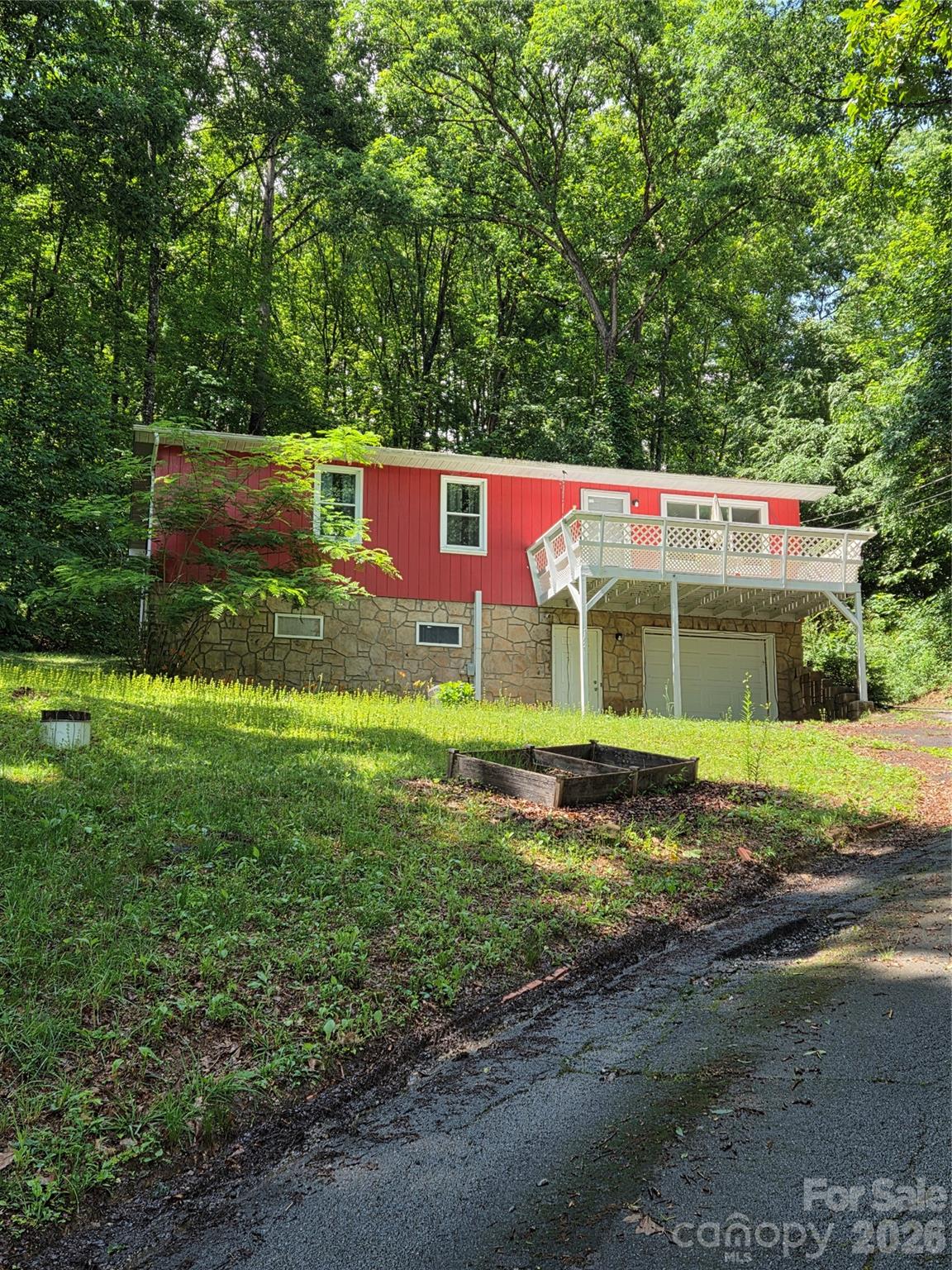 165 Mount Eire Drive — Sylva