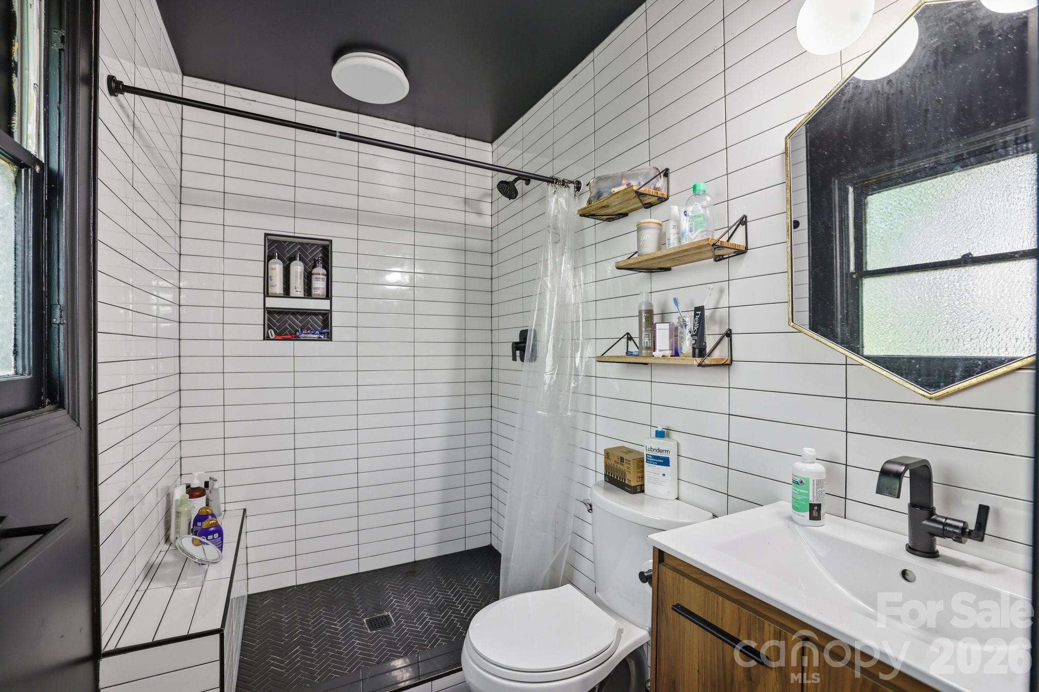 3034 Eastburn Road — Charlotte