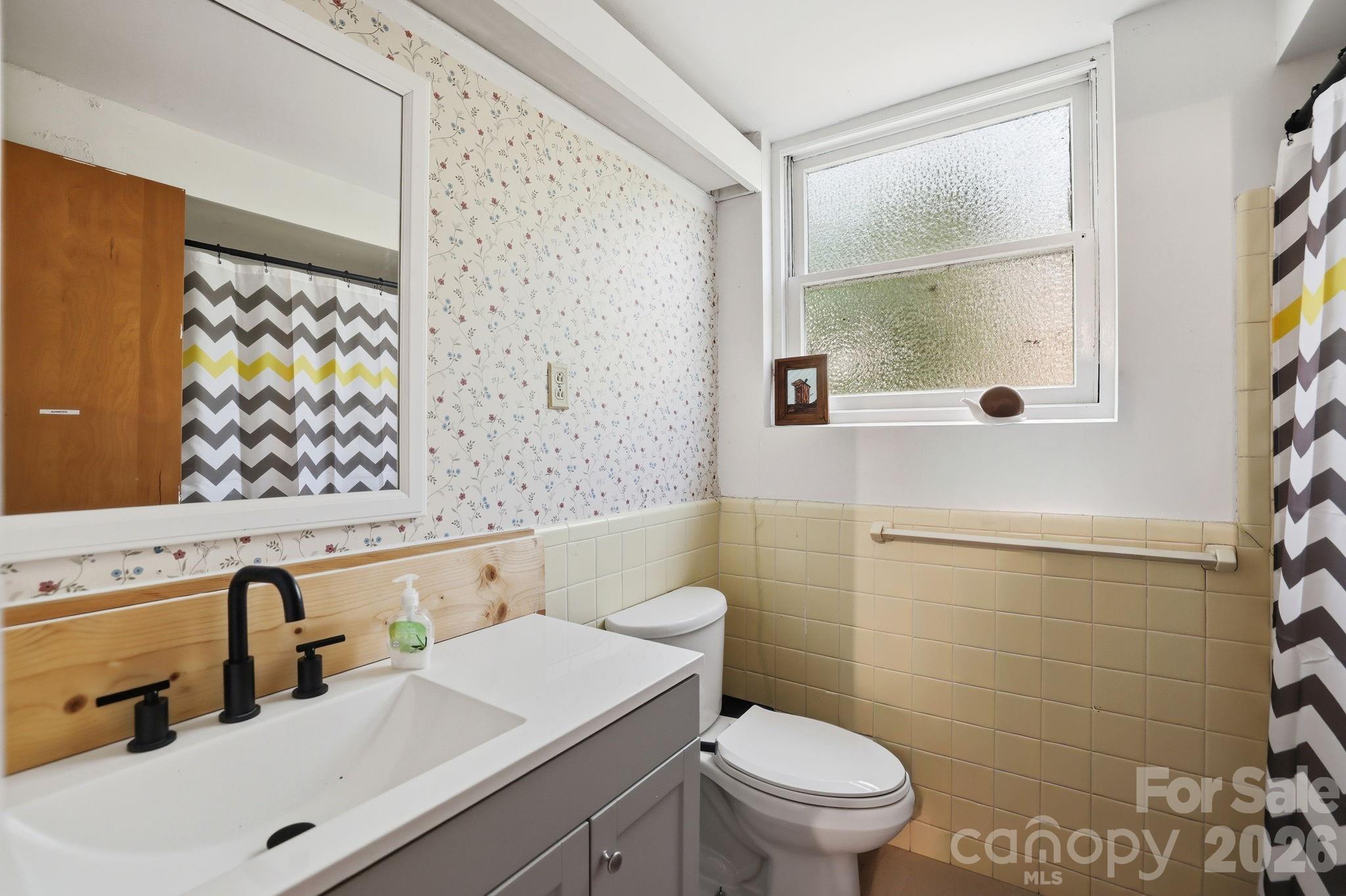 3034 Eastburn Road — Charlotte