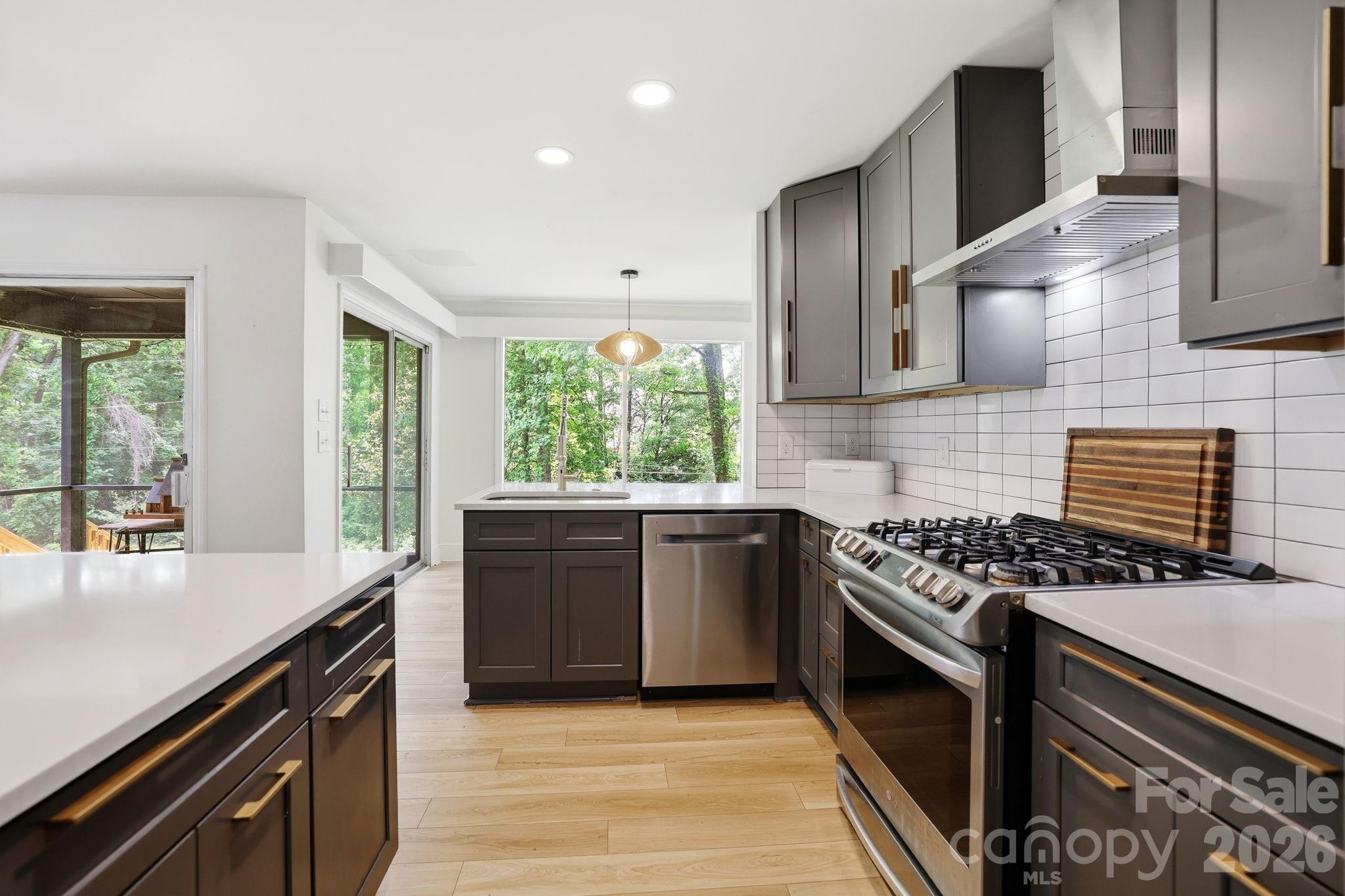 3034 Eastburn Road — Charlotte