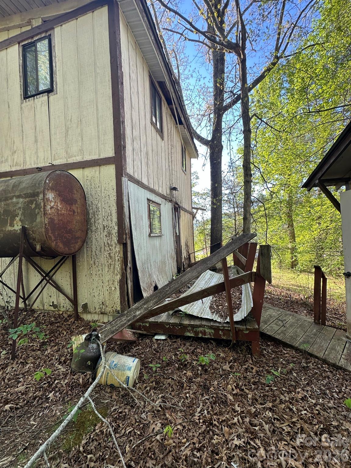 33 Timothy Way — Pisgah Forest